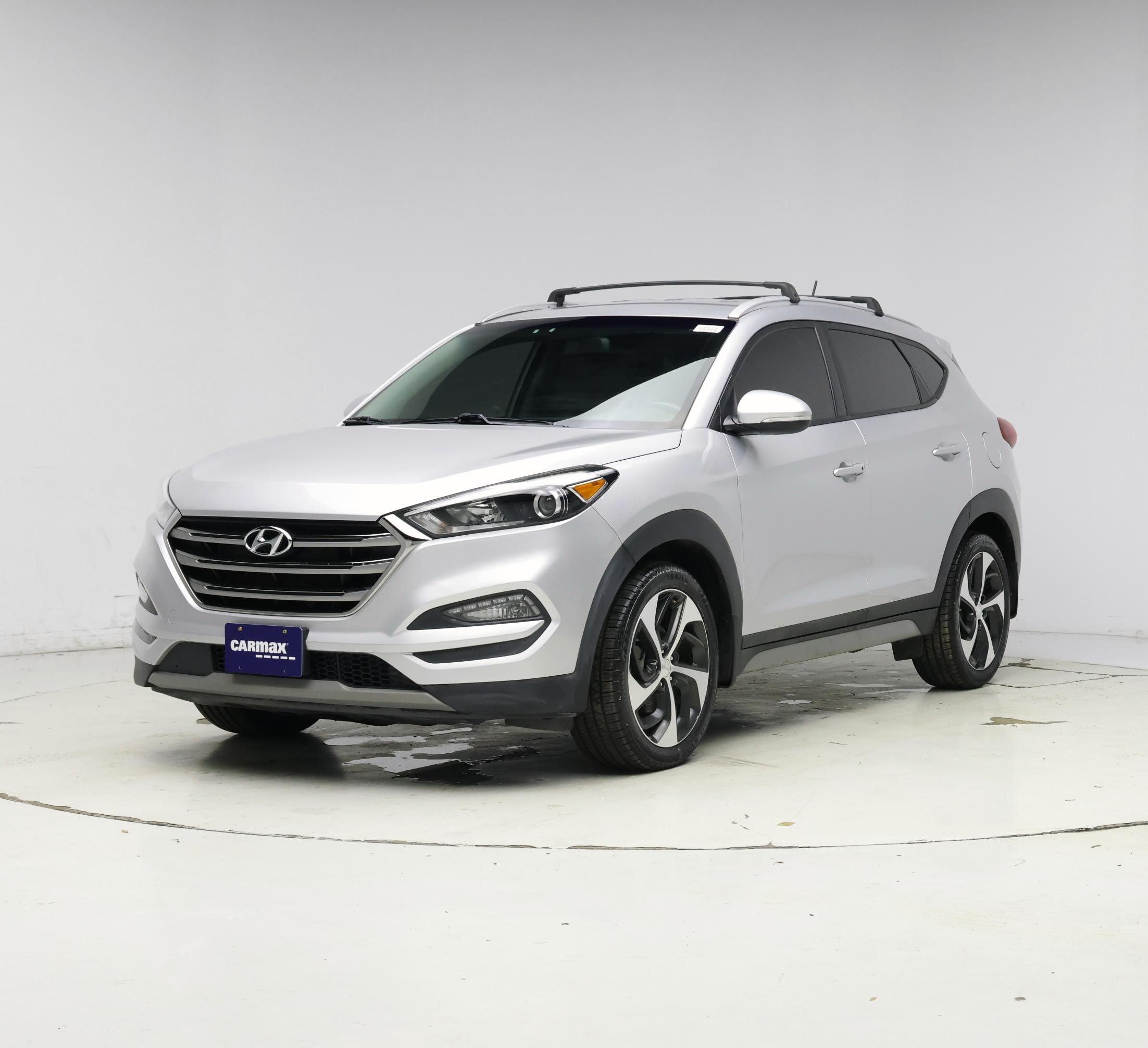 Thumbnail: 2017 Hyundai Tucson - 4