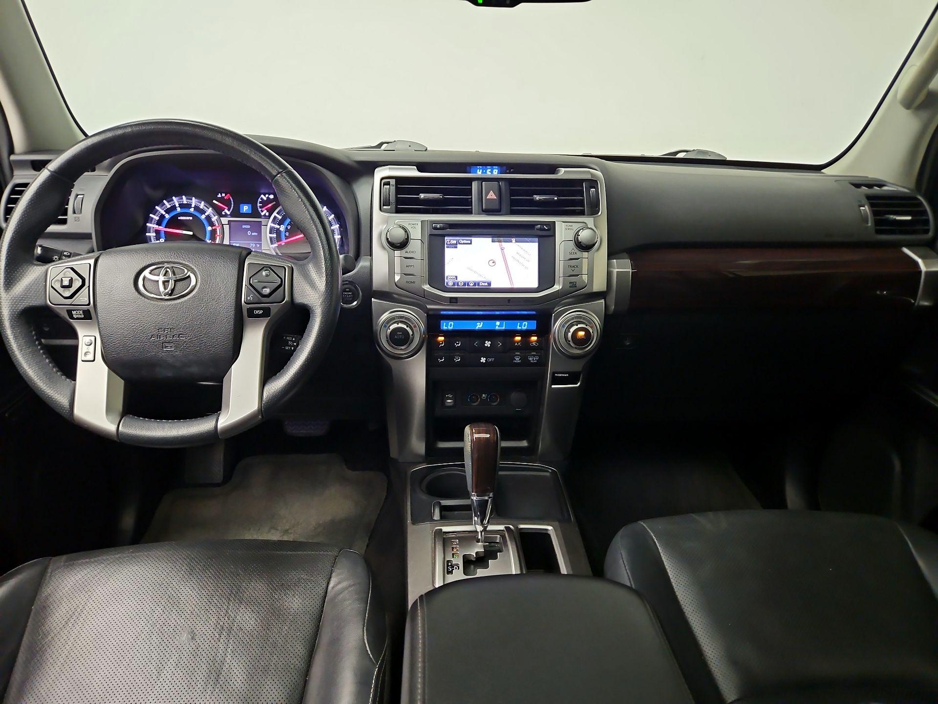 Thumbnail: 2015 Toyota 4Runner - 9