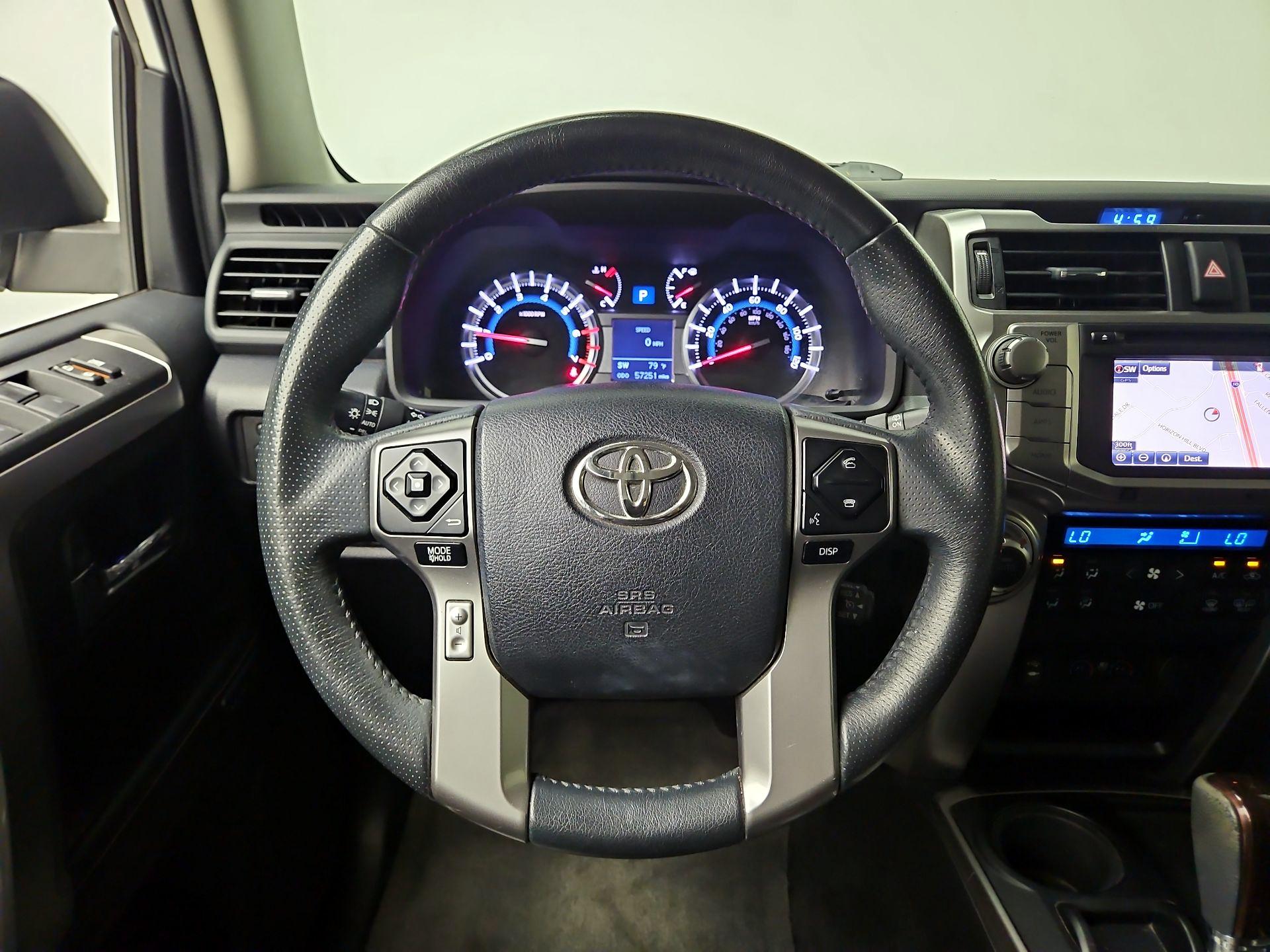 Thumbnail: 2015 Toyota 4Runner - 10