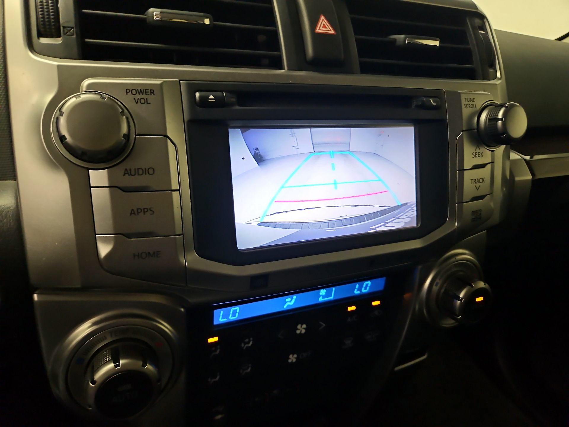 Thumbnail: 2015 Toyota 4Runner - 15