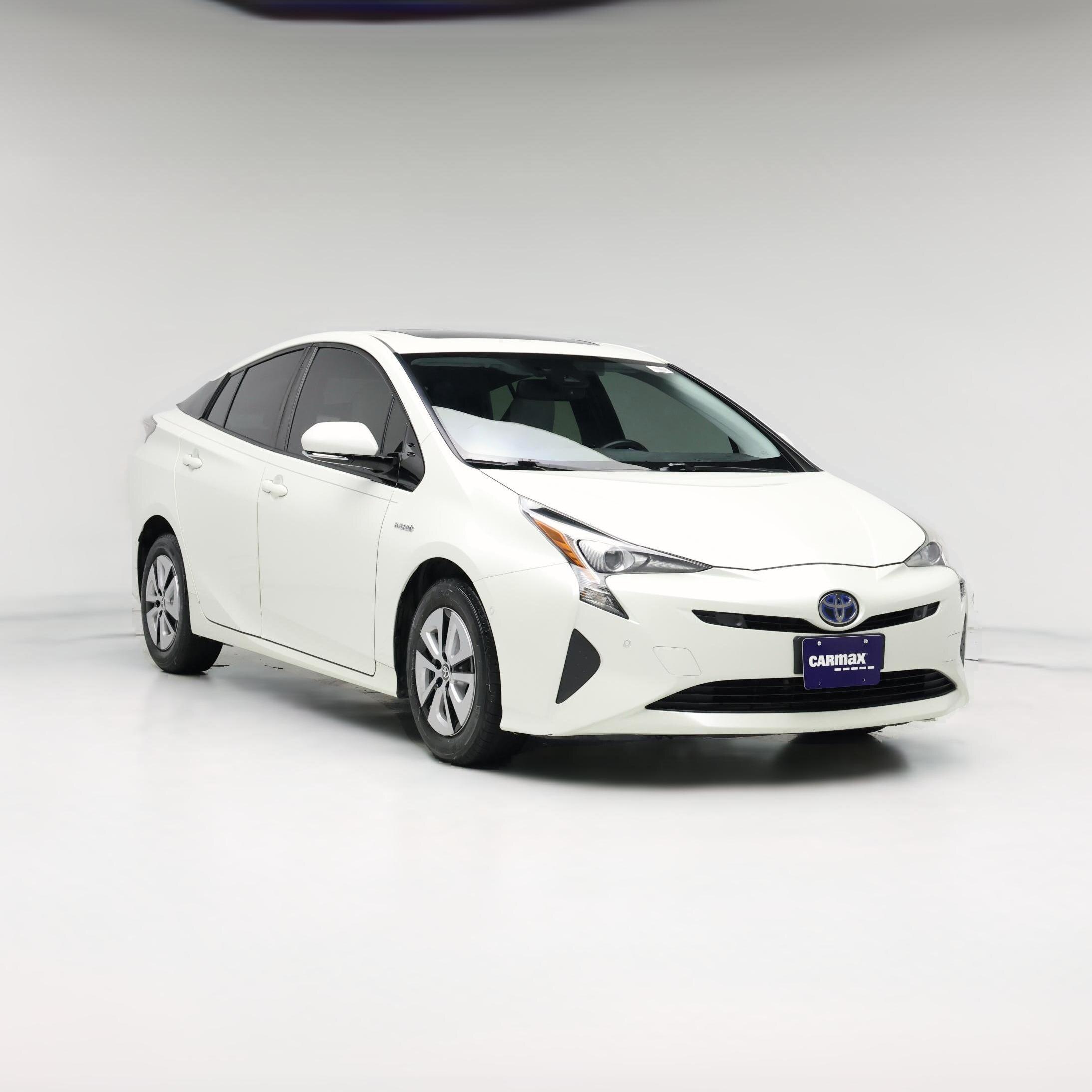 Thumbnail: 2017 Toyota Prius - 1