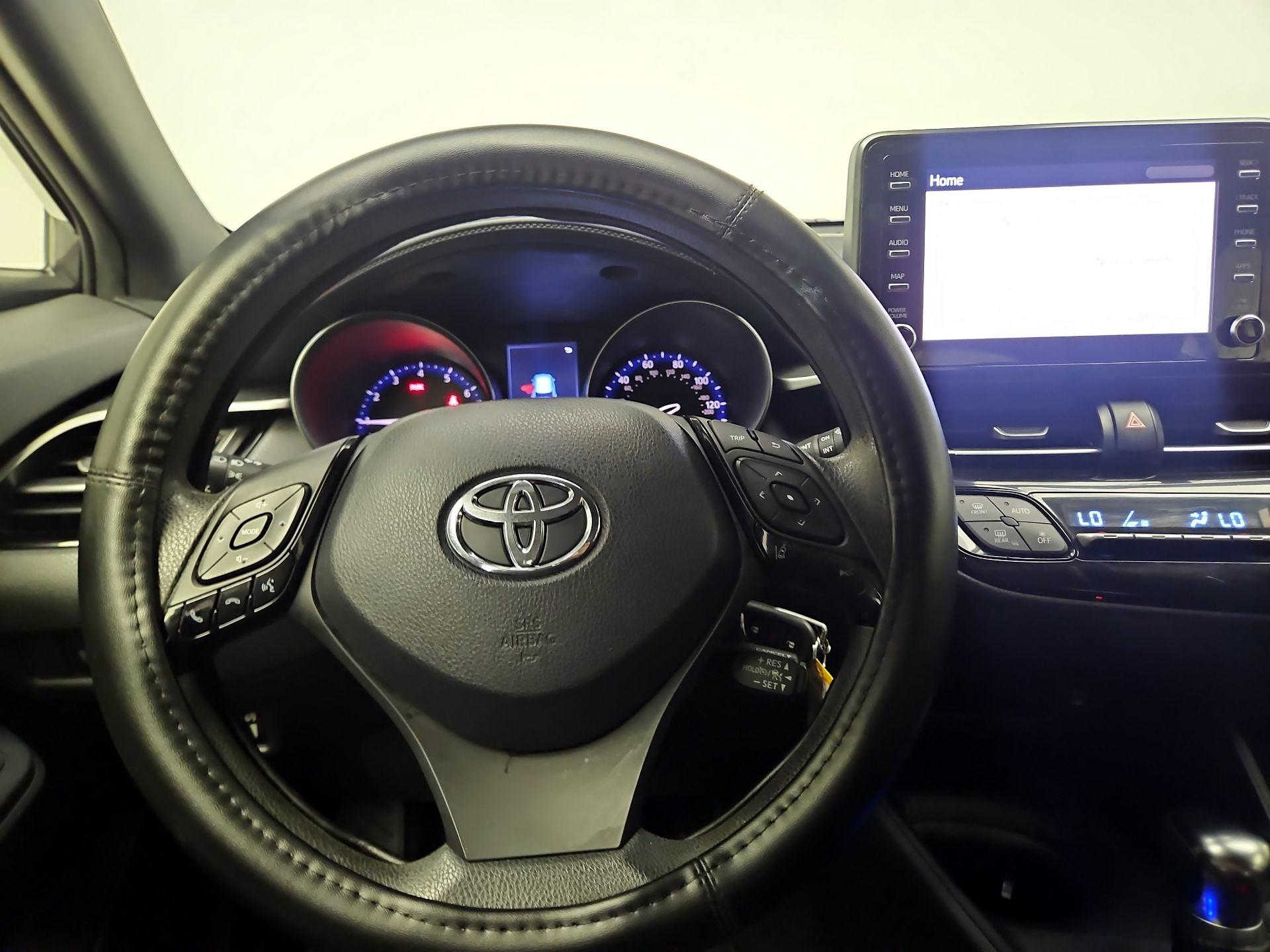 Thumbnail: 2019 Toyota C-HR - 10