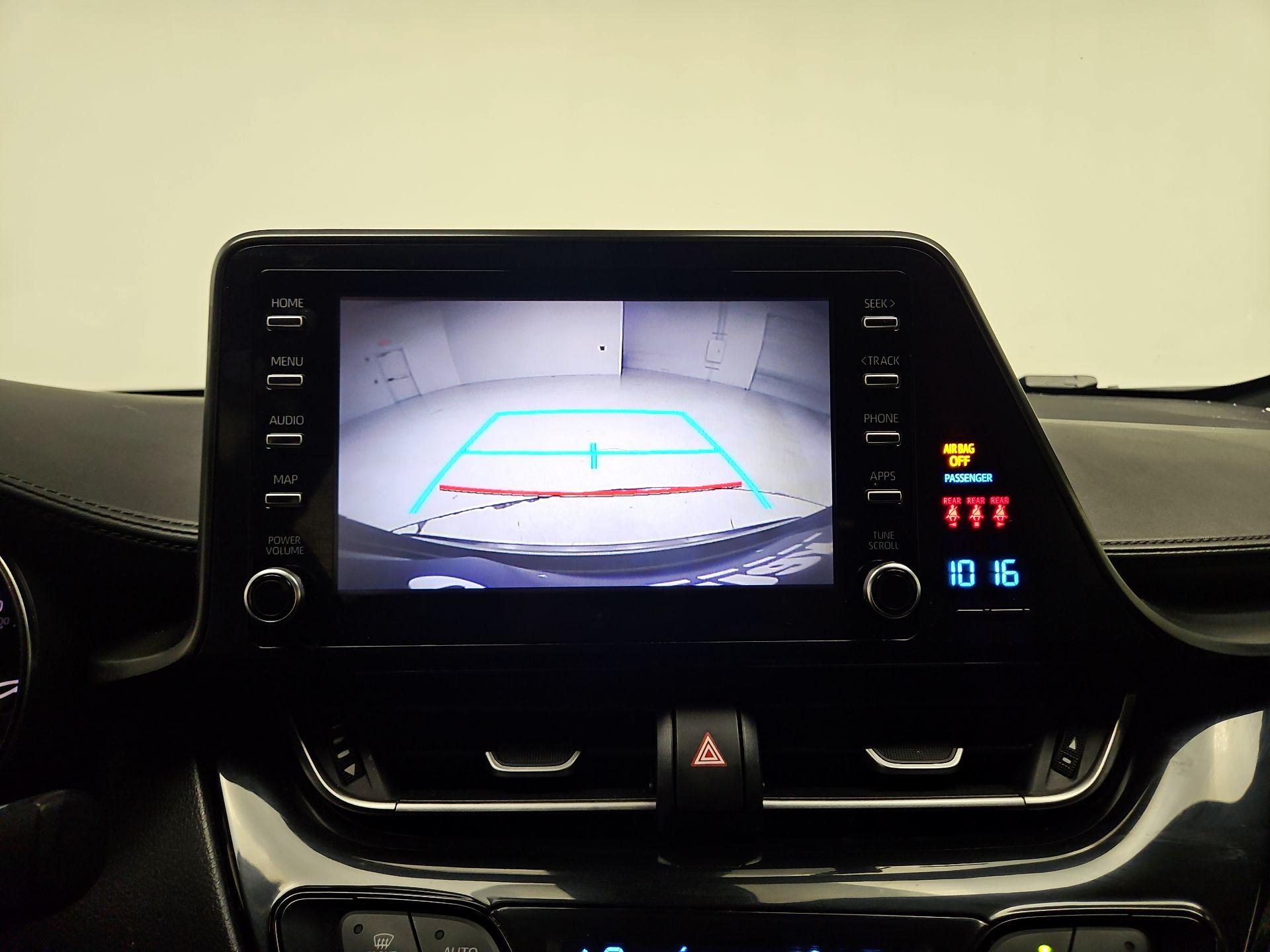 Thumbnail: 2019 Toyota C-HR - 14