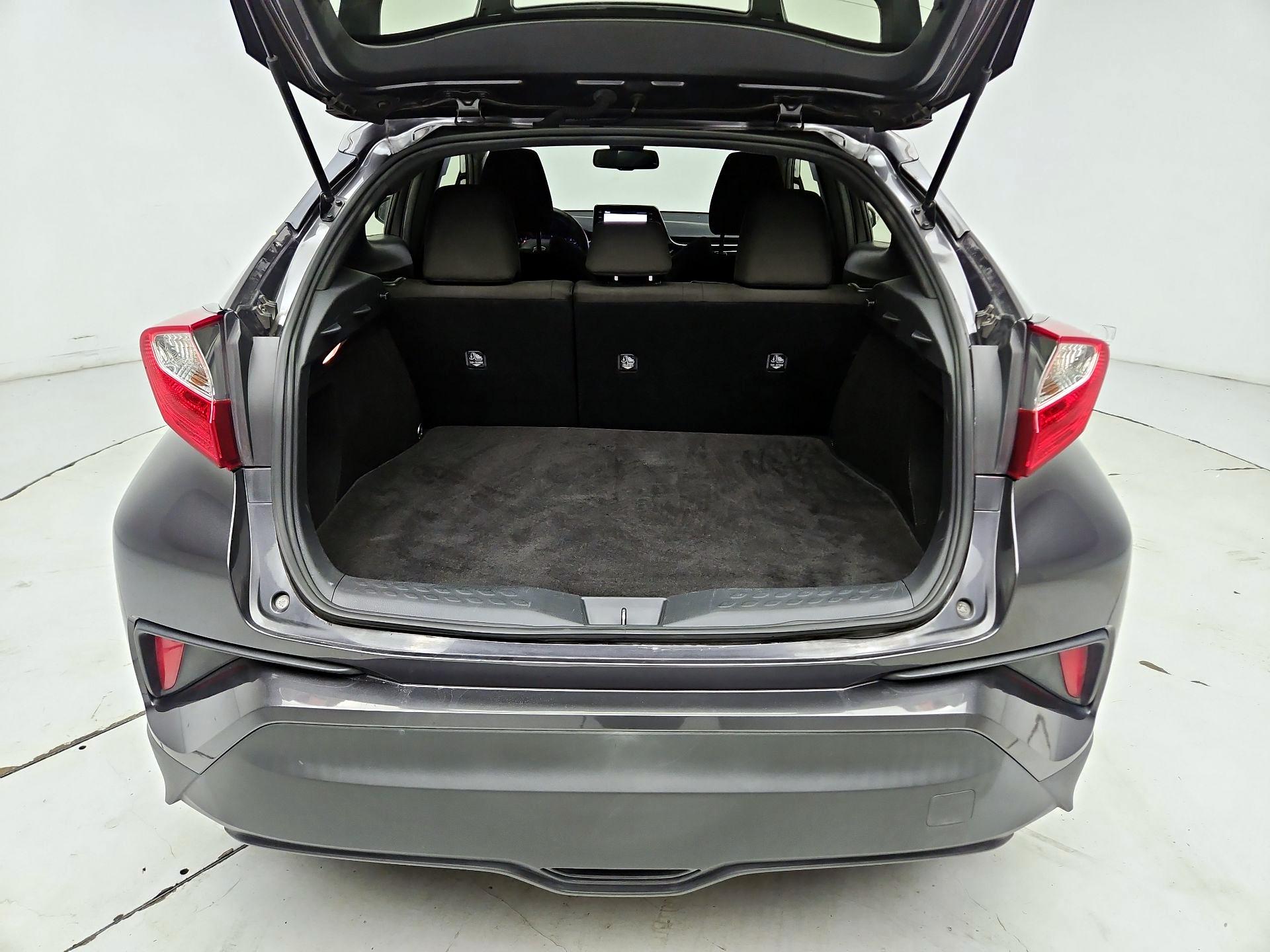 Thumbnail: 2019 Toyota C-HR - 20