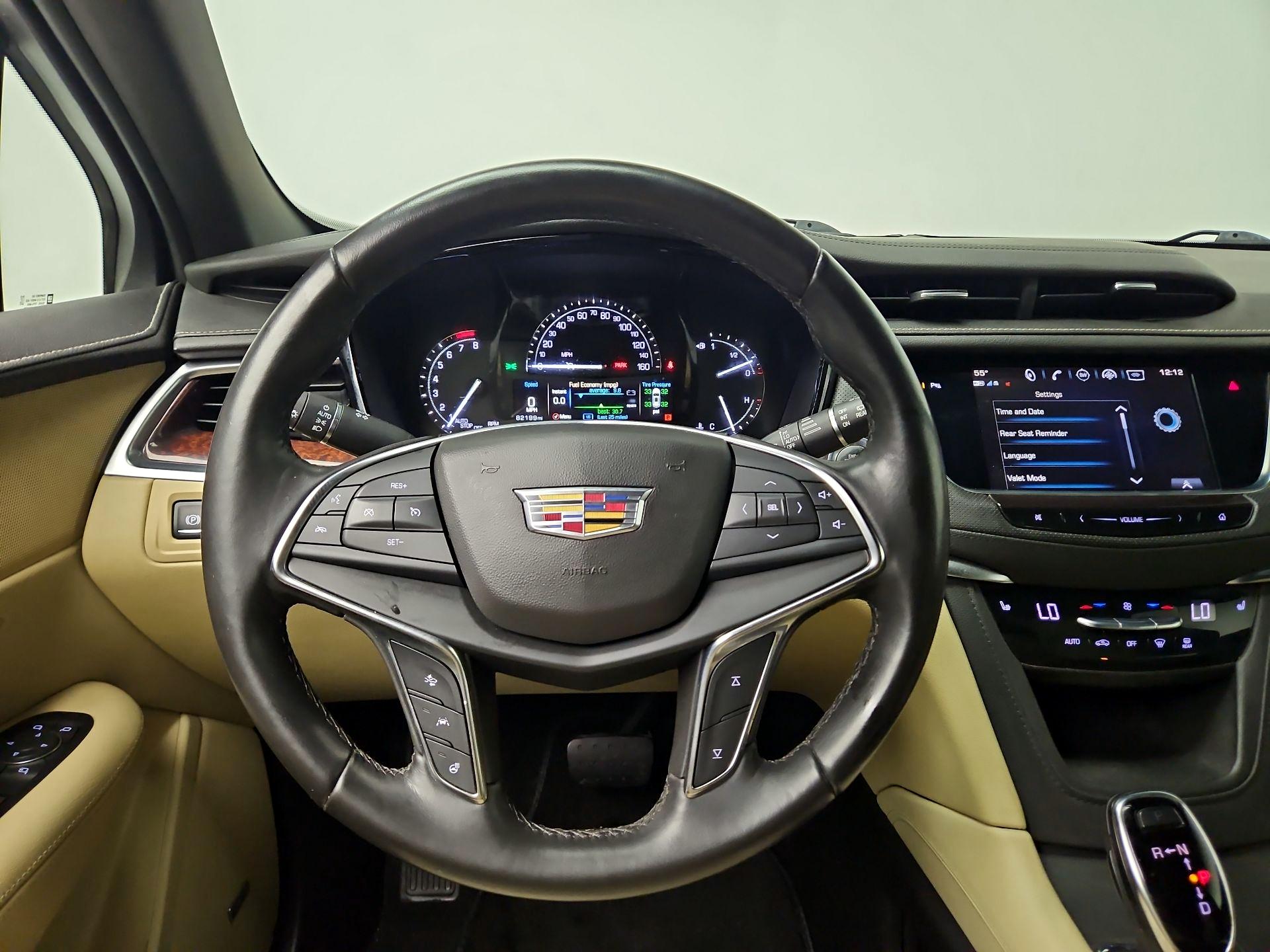 Thumbnail: 2019 Cadillac XT5 - 10