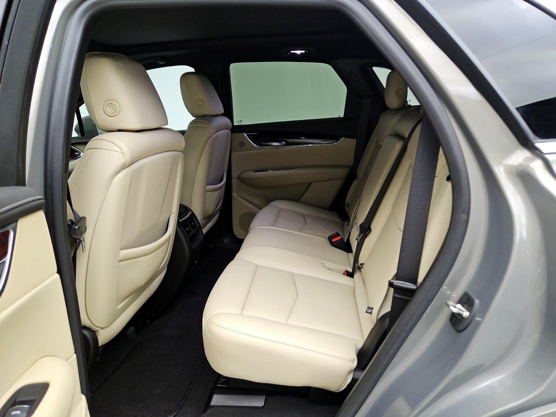 Thumbnail: 2019 Cadillac XT5 - 20