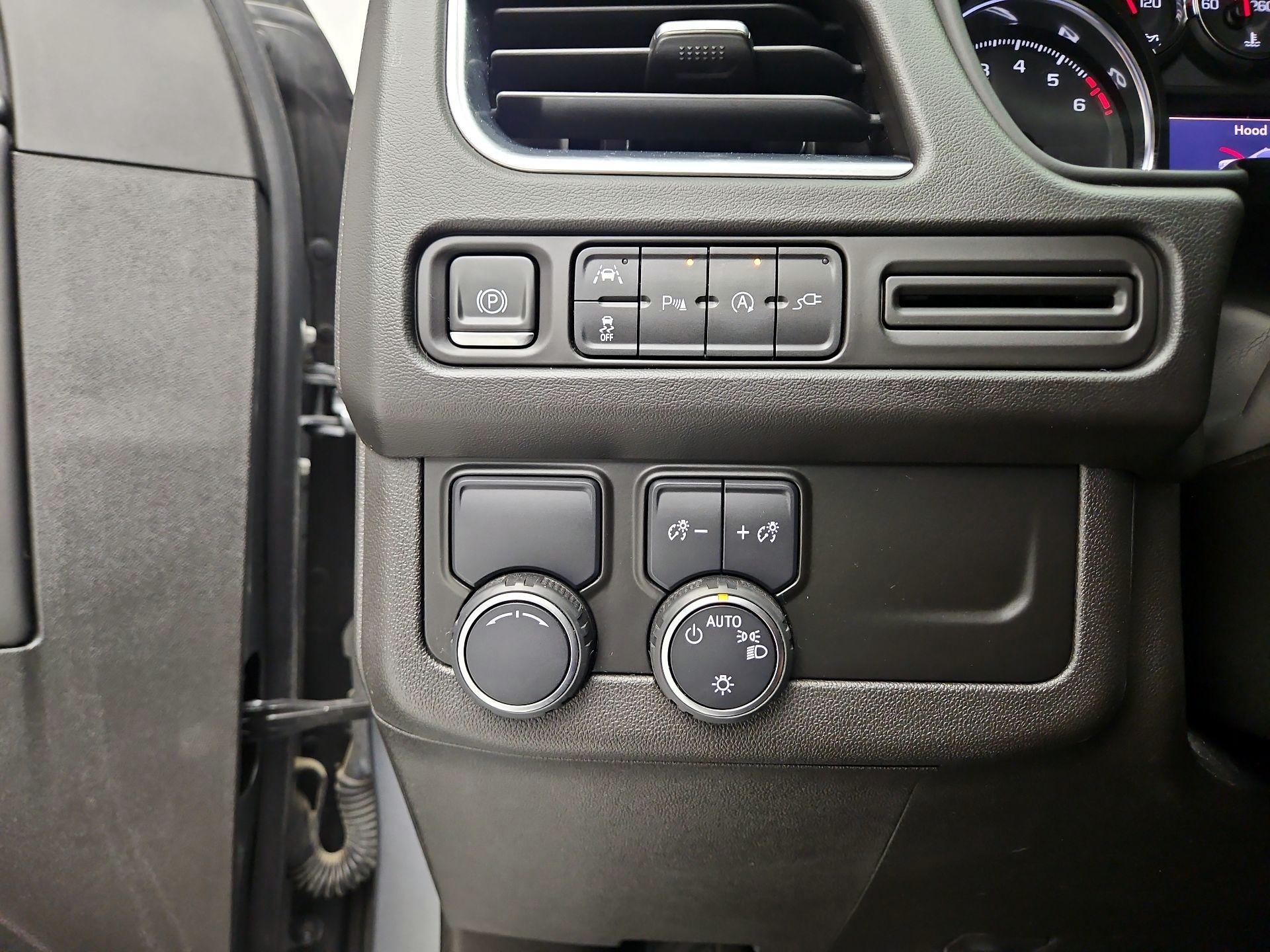 Thumbnail: 2021 Chevrolet Tahoe - 13