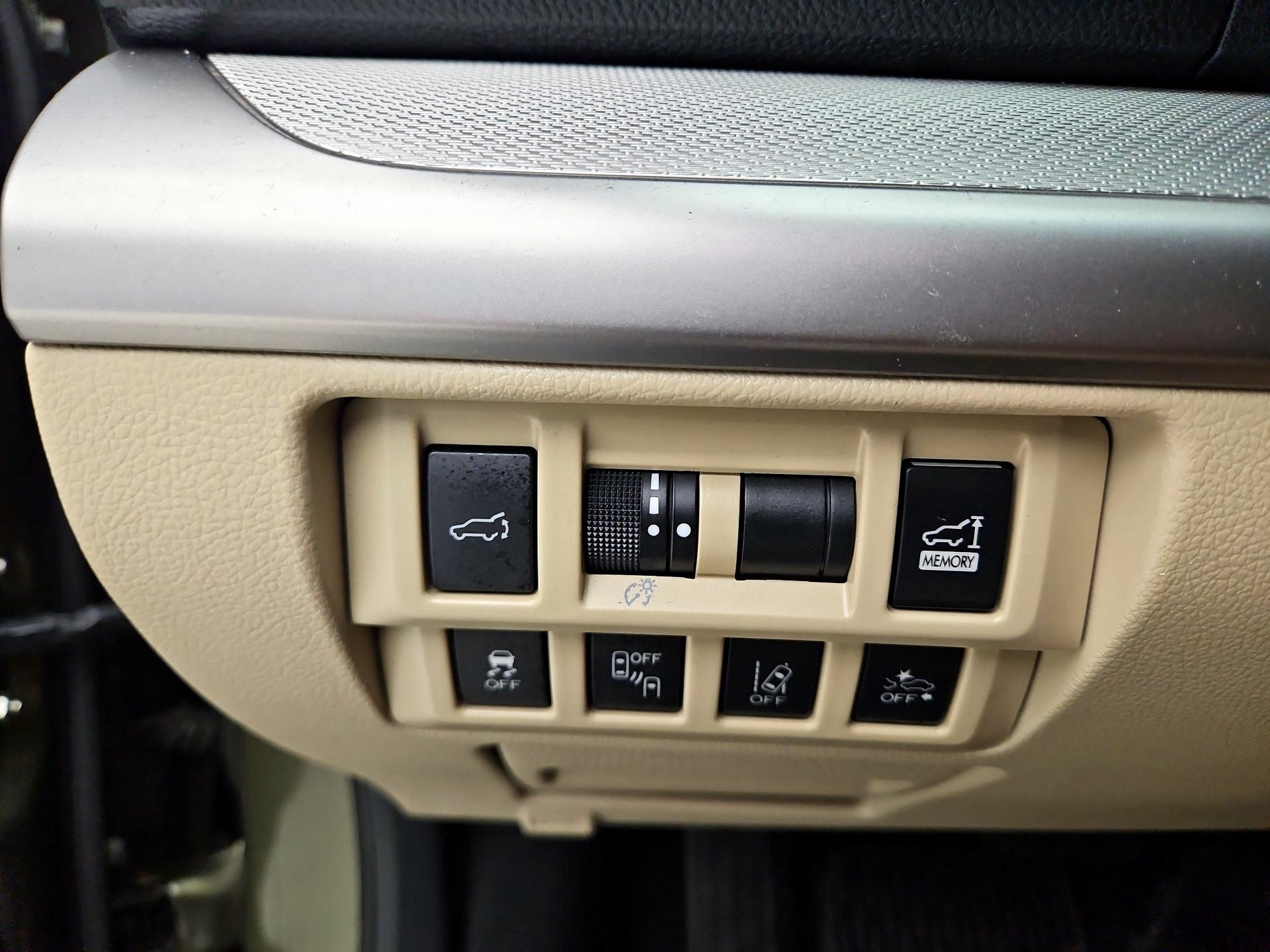 Thumbnail: 2019 Subaru Outback - 13