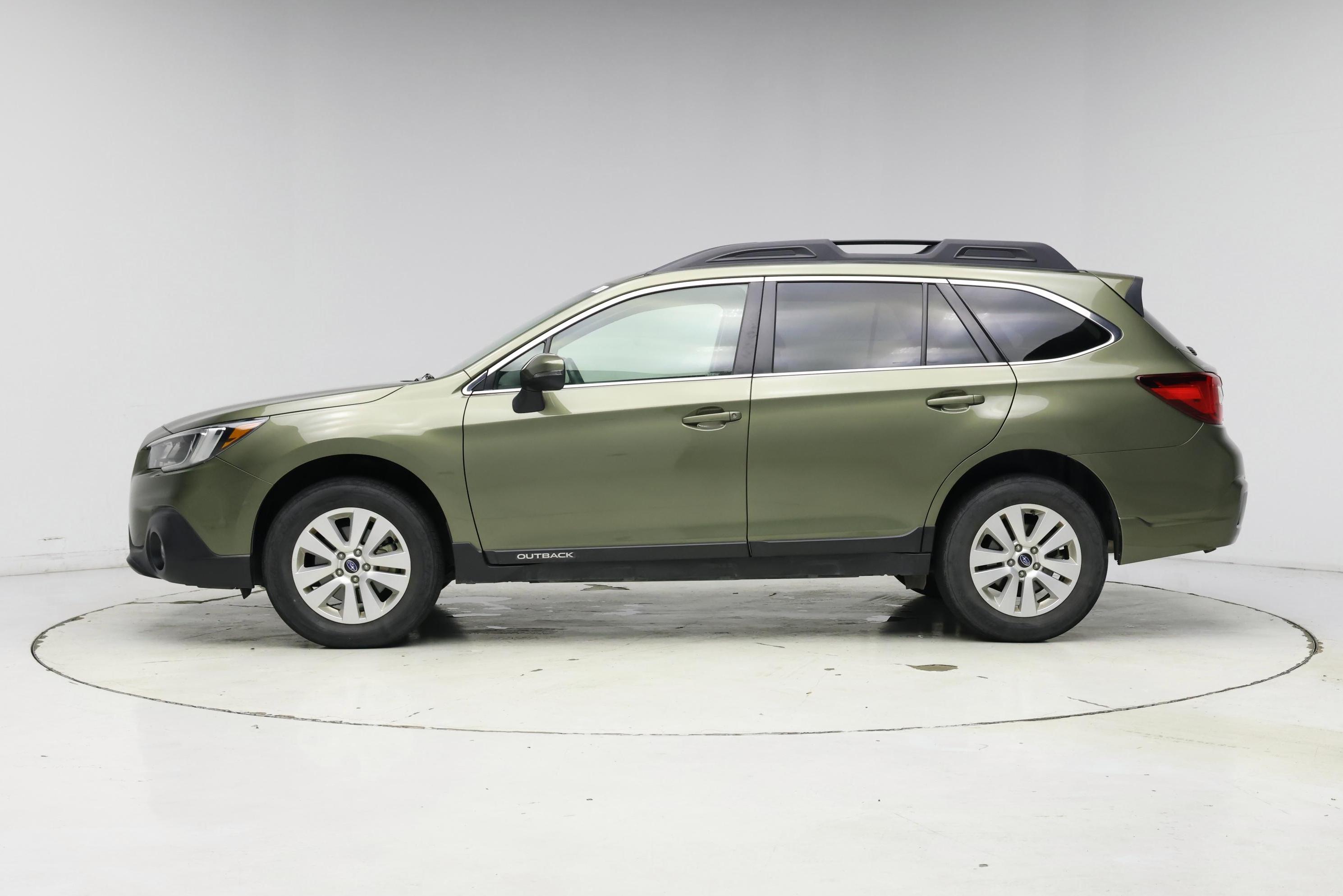 Thumbnail: 2019 Subaru Outback - 3