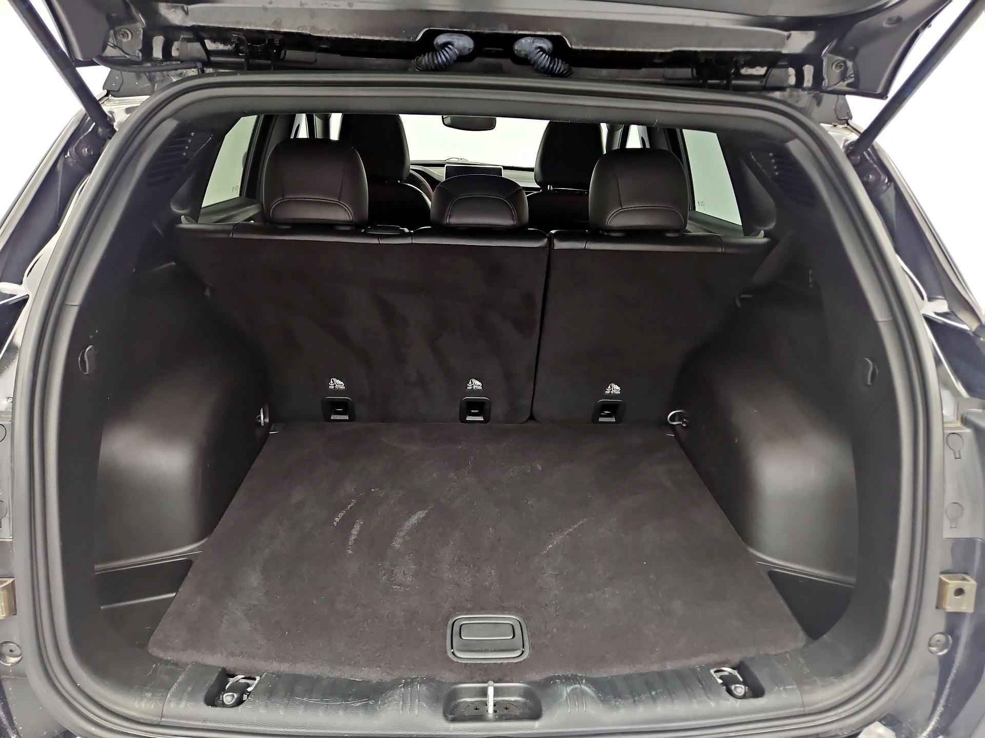 Thumbnail: 2023 Jeep Compass - 20