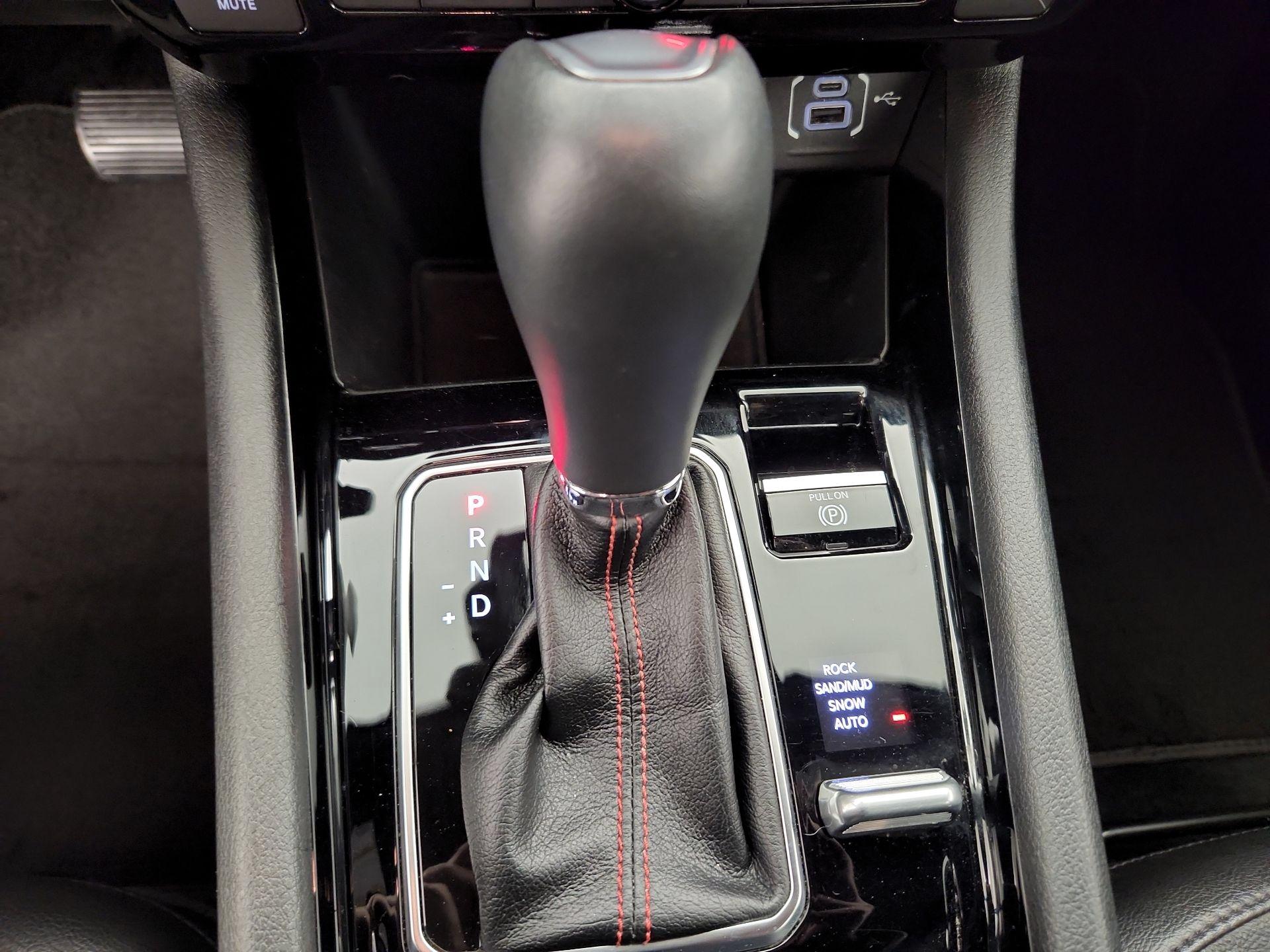 Thumbnail: 2023 Jeep Compass - 17