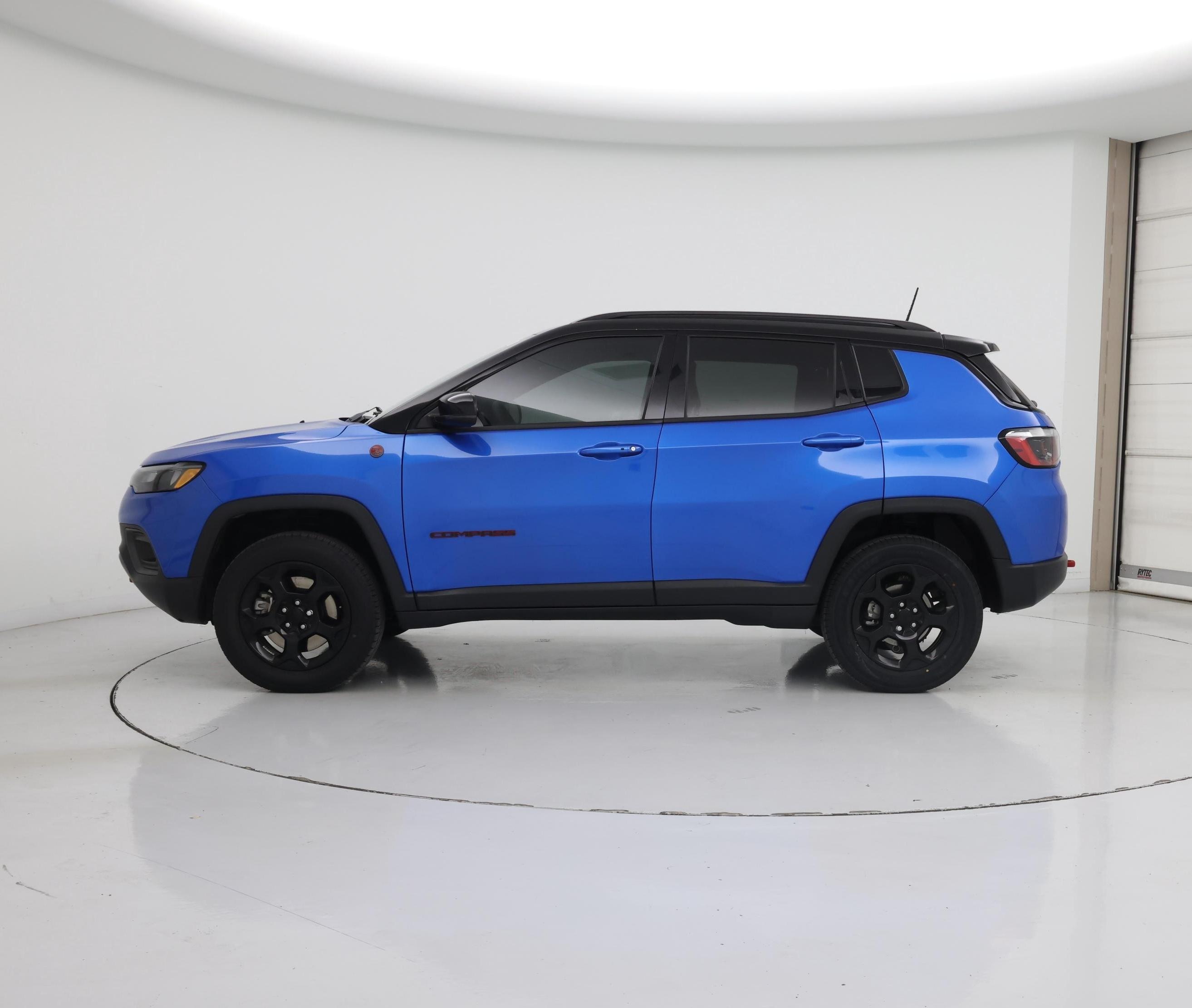Thumbnail: 2023 Jeep Compass - 3