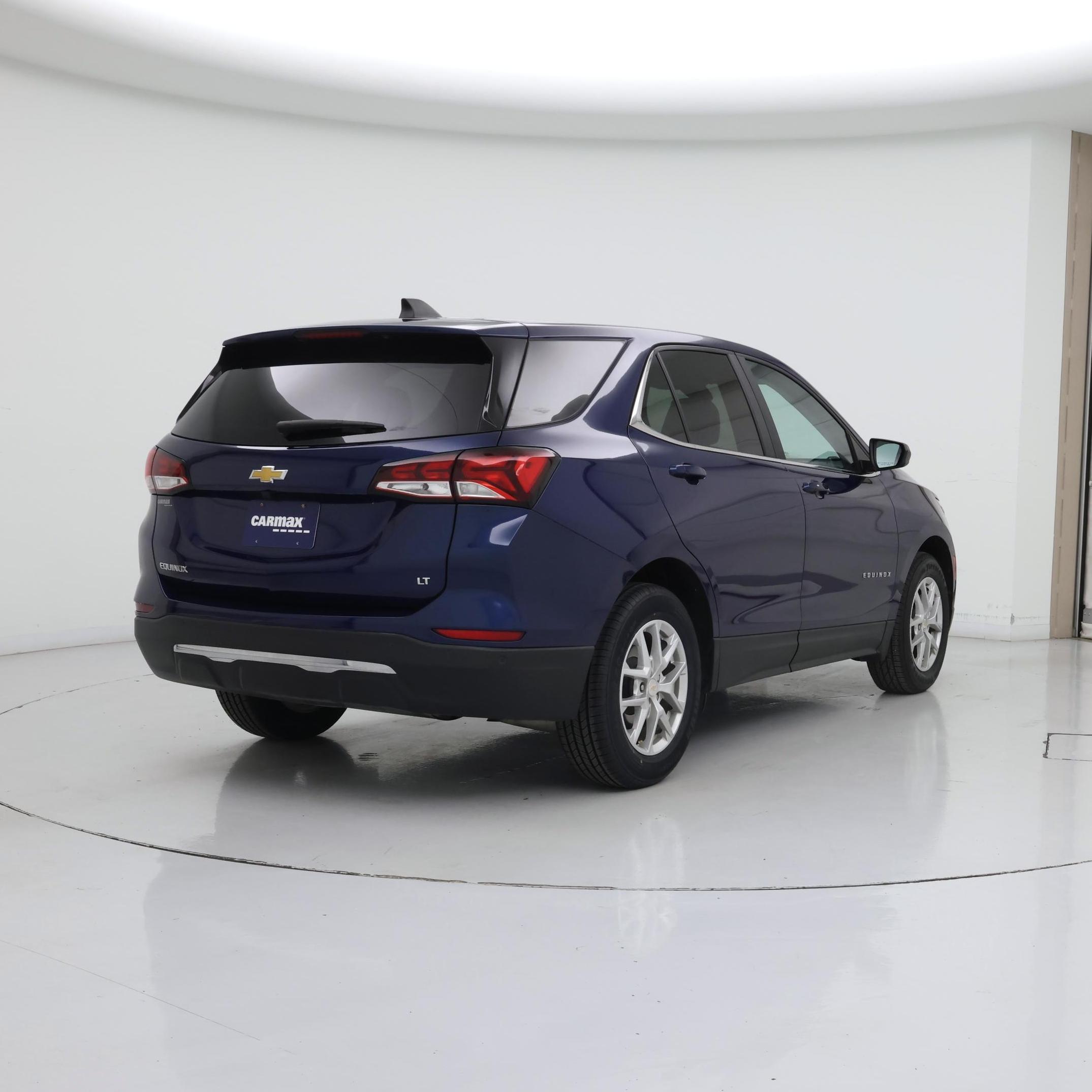 Thumbnail: 2023 Chevrolet Equinox - 8