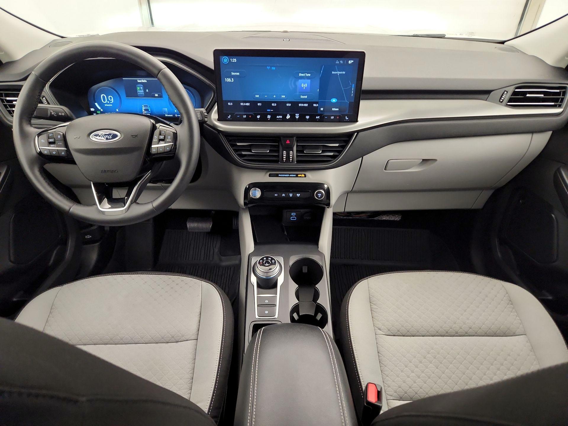 Thumbnail: 2023 Ford Escape - 9