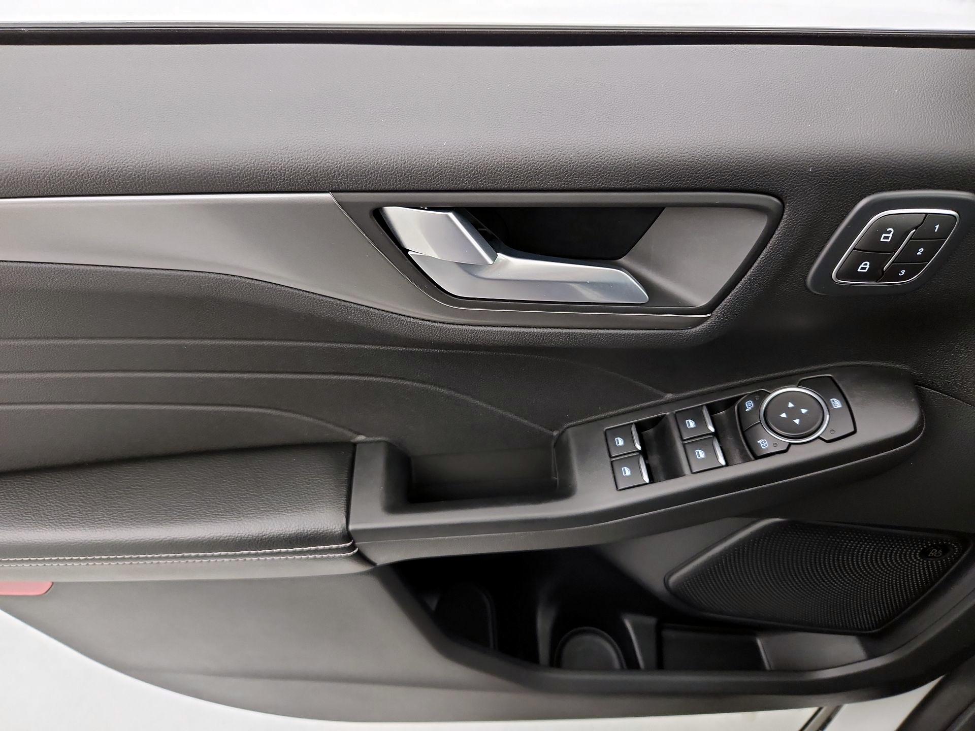 Thumbnail: 2023 Ford Escape - 12