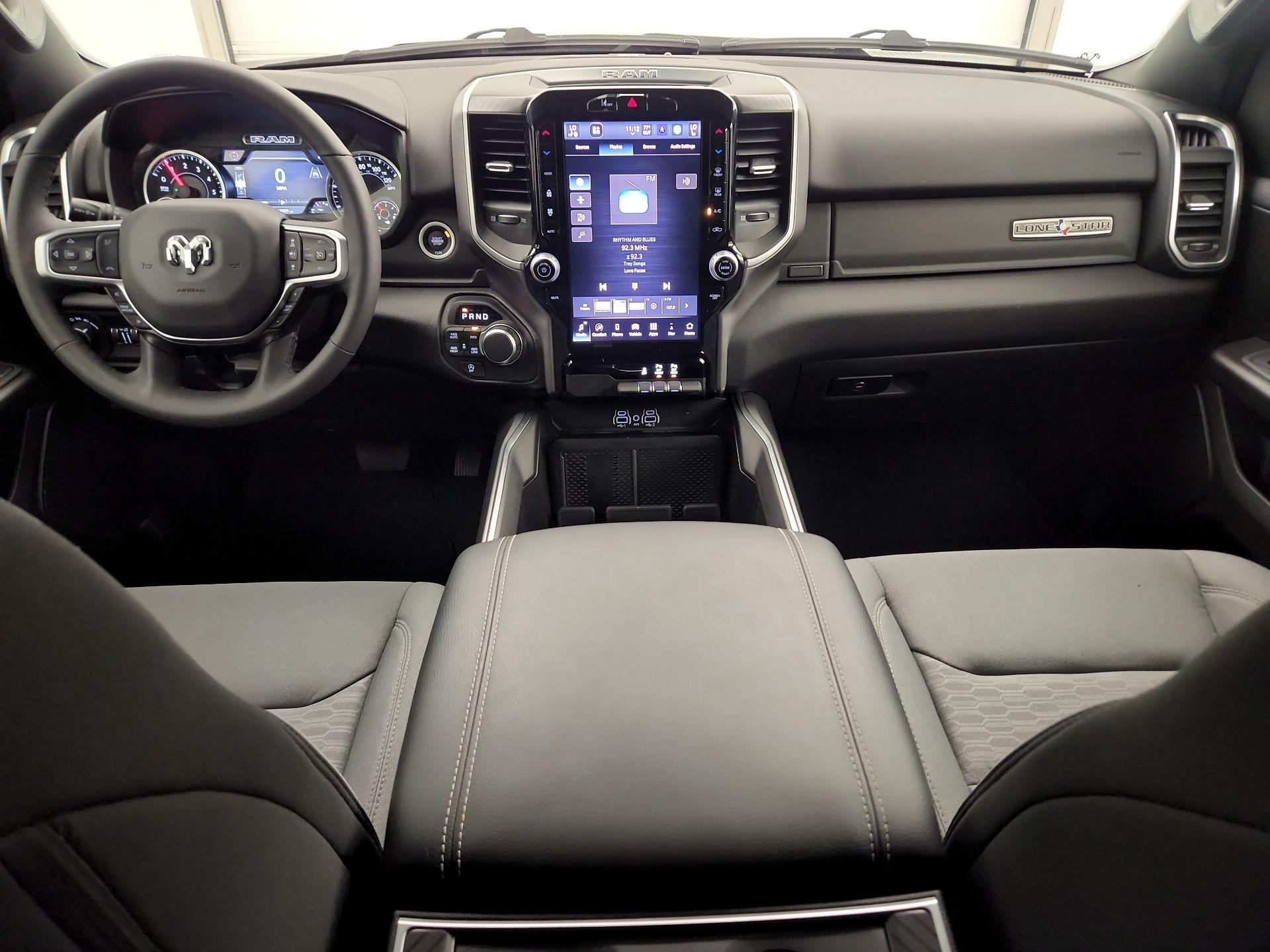 Thumbnail: 2025 RAM 1500 - 9