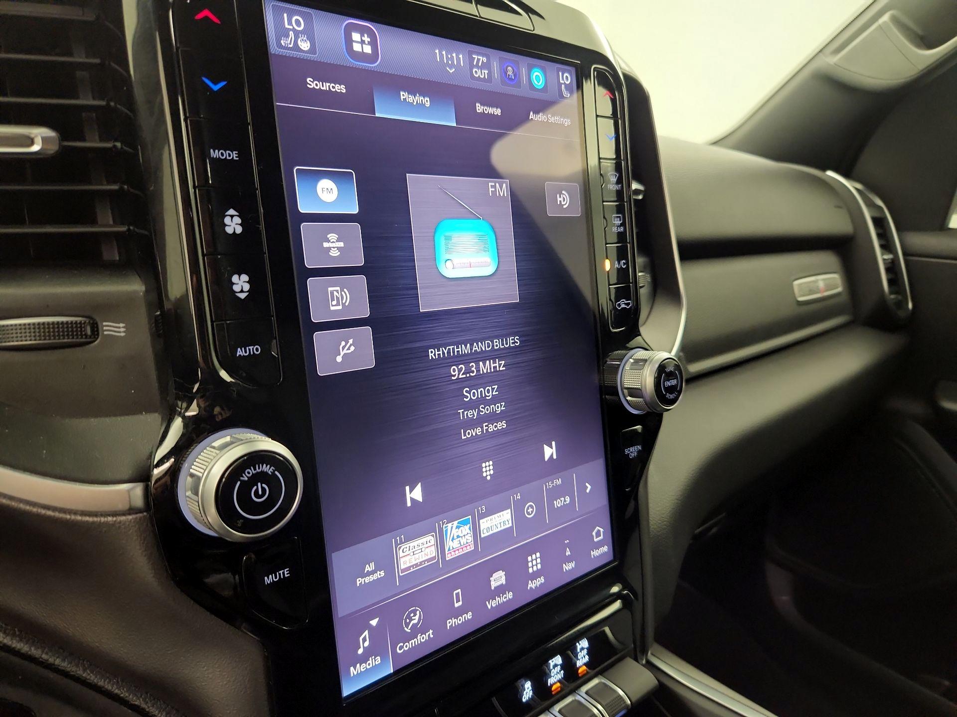 Thumbnail: 2025 RAM 1500 - 16