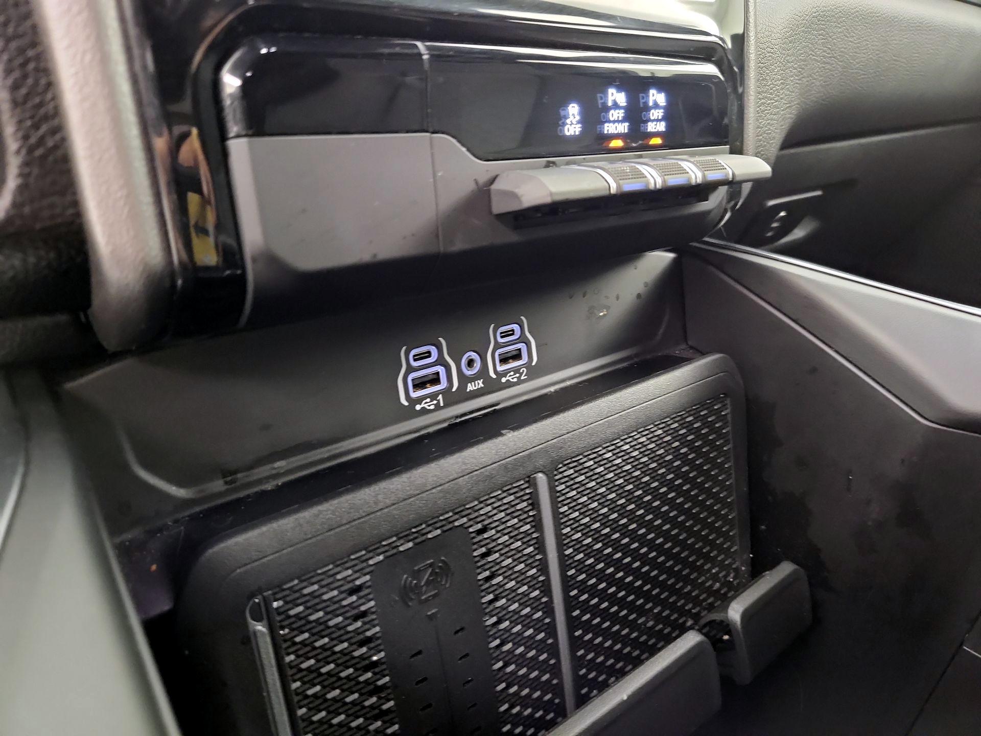 Thumbnail: 2025 RAM 1500 - 19