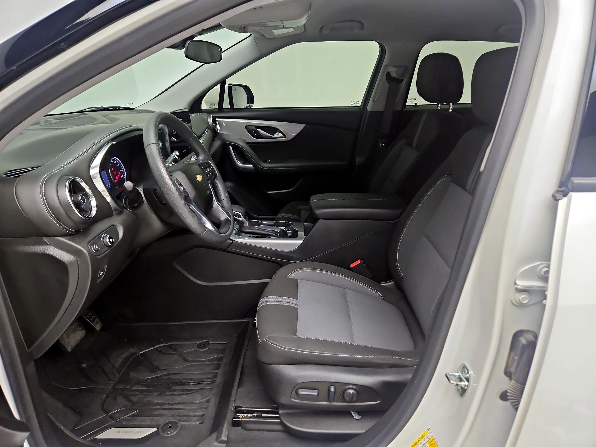 Thumbnail: 2023 Chevrolet Blazer - 11