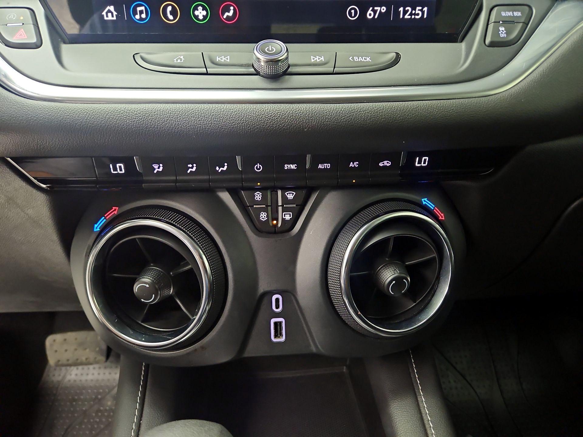 Thumbnail: 2023 Chevrolet Blazer - 16