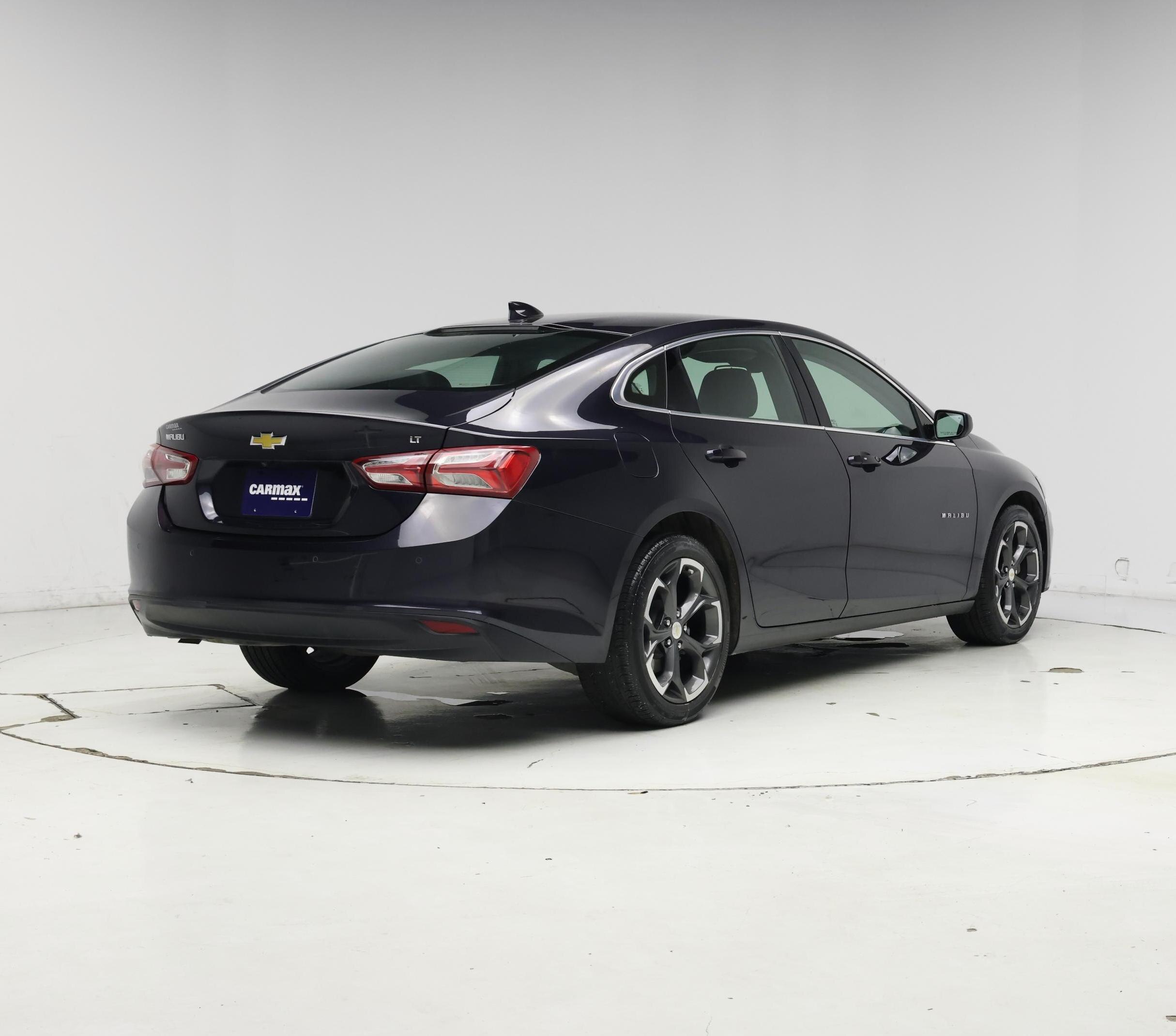 Thumbnail: 2022 Chevrolet Malibu - 8