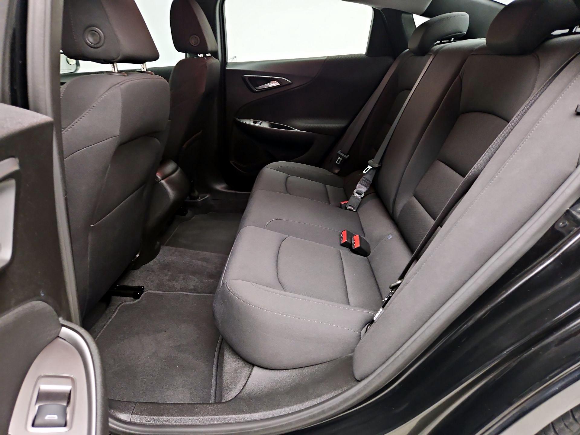 Thumbnail: 2023 Chevrolet Malibu - 19