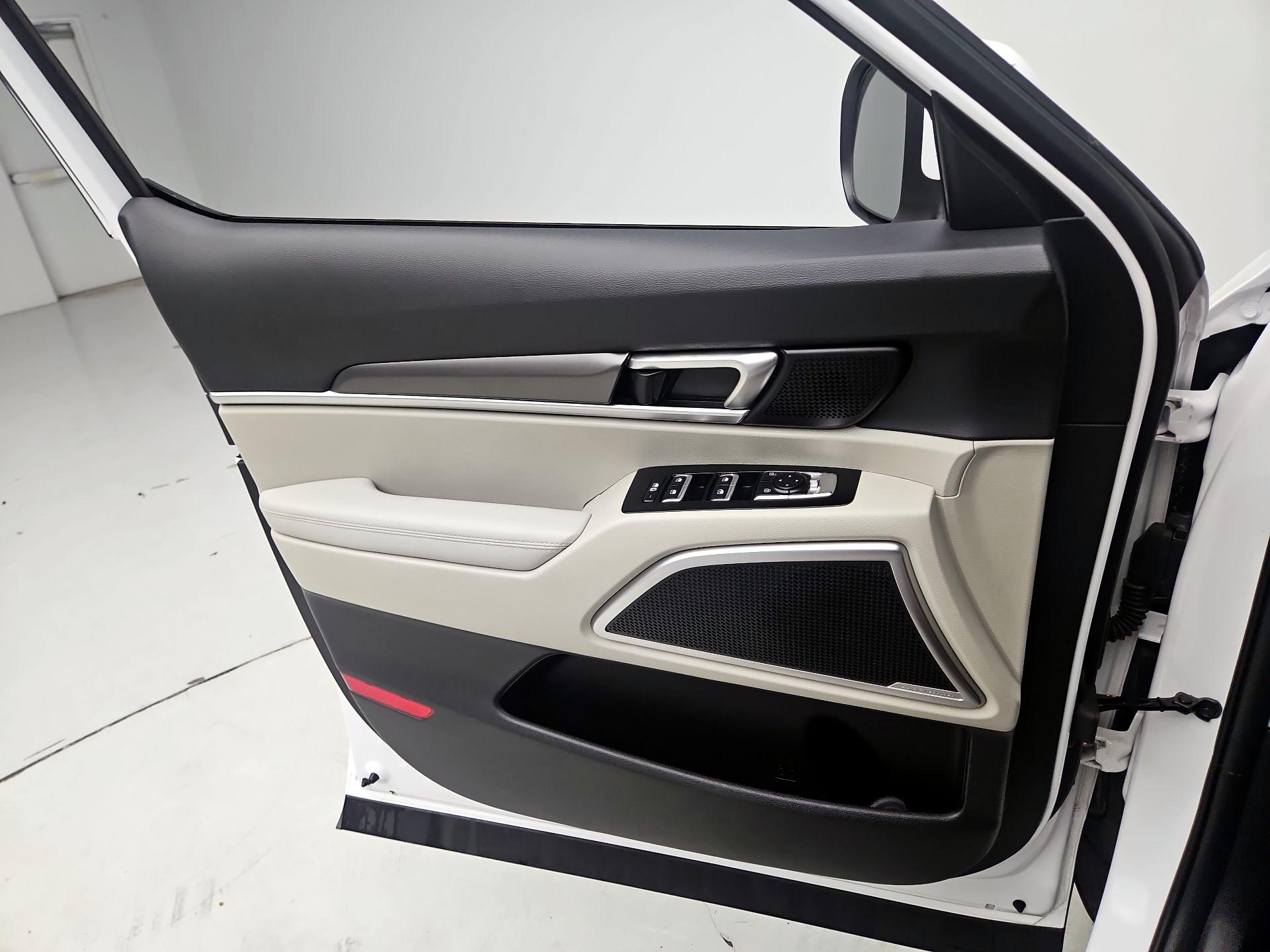 Thumbnail: 2025 Kia Telluride - 12