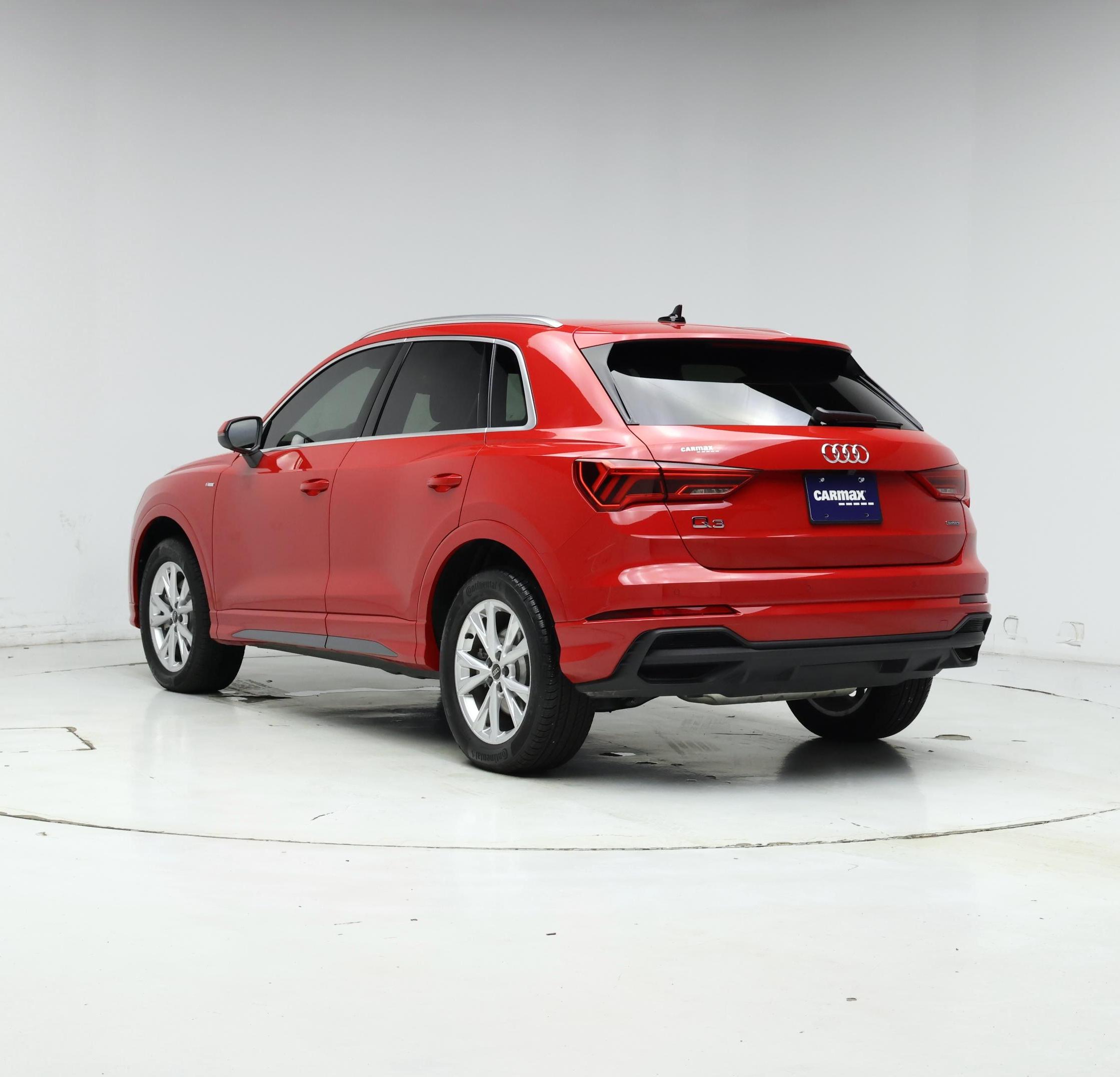 Thumbnail: 2025 Audi Q3 - 2