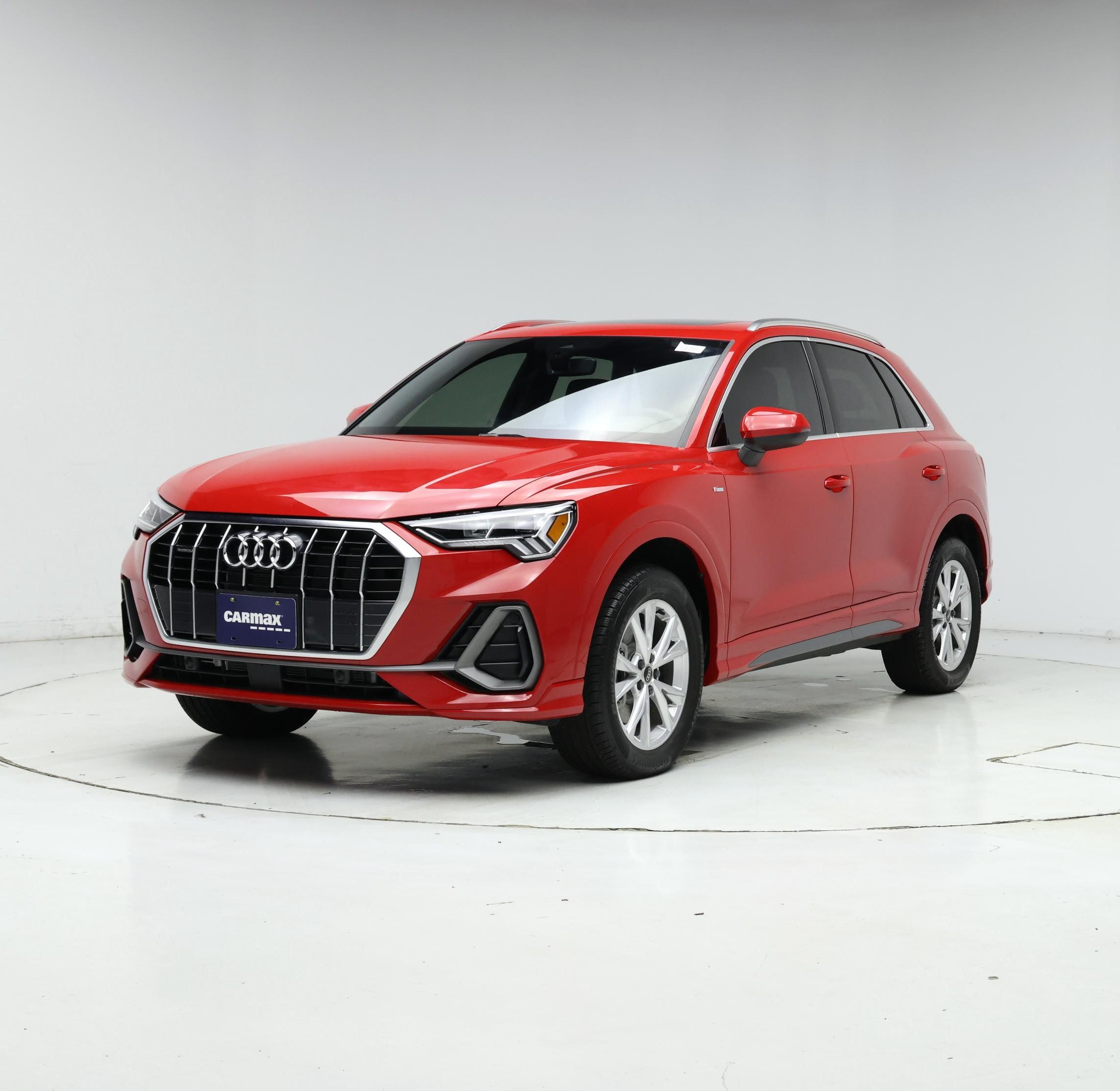 Thumbnail: 2025 Audi Q3 - 4