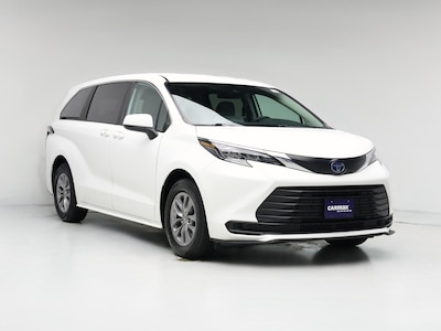 2024 Toyota Sienna Hybrid LE