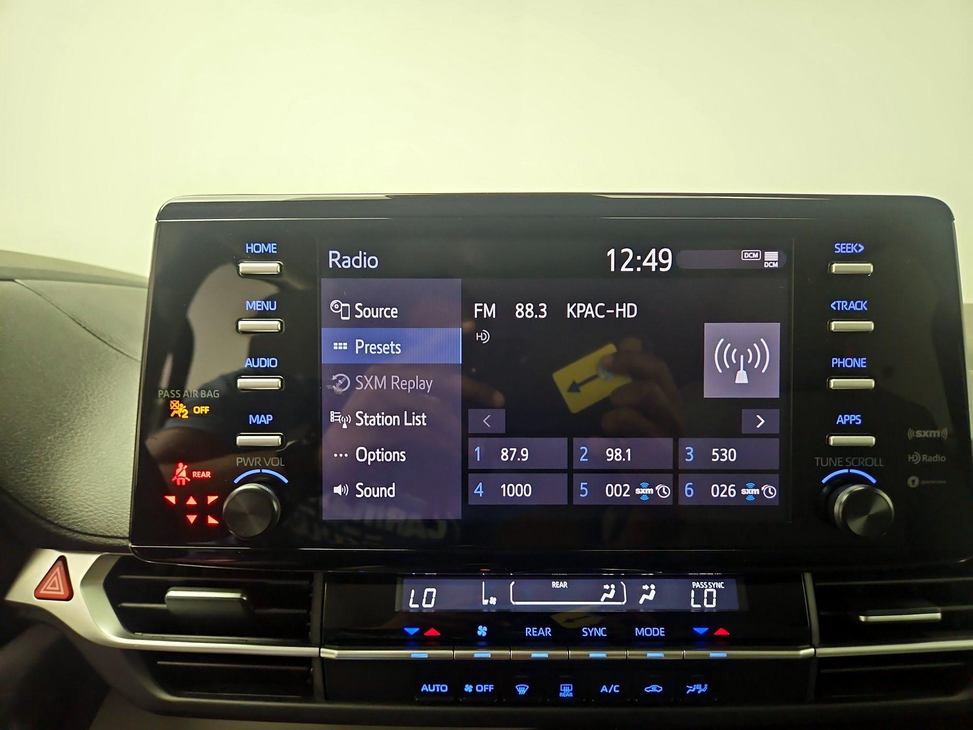 Thumbnail: 2024 Toyota Sienna - 15