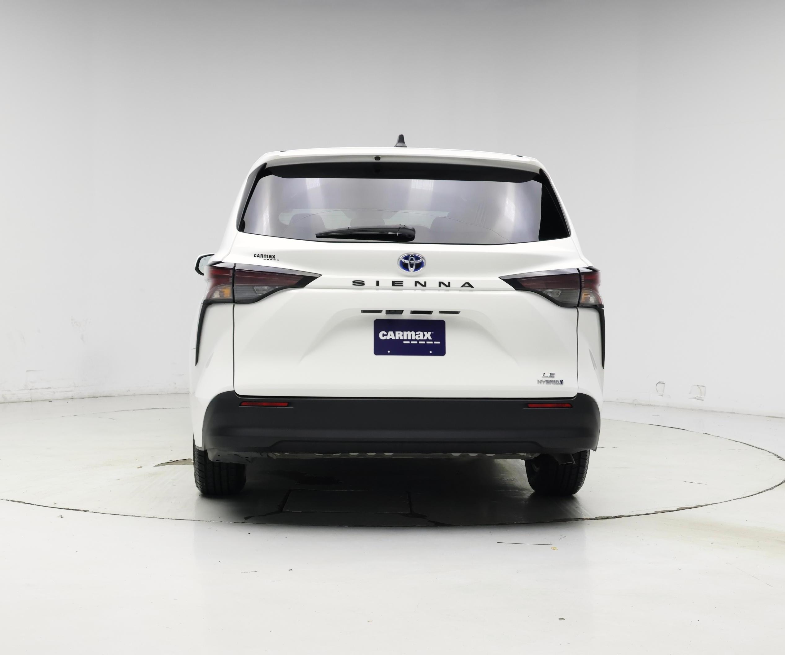 Thumbnail: 2024 Toyota Sienna - 6