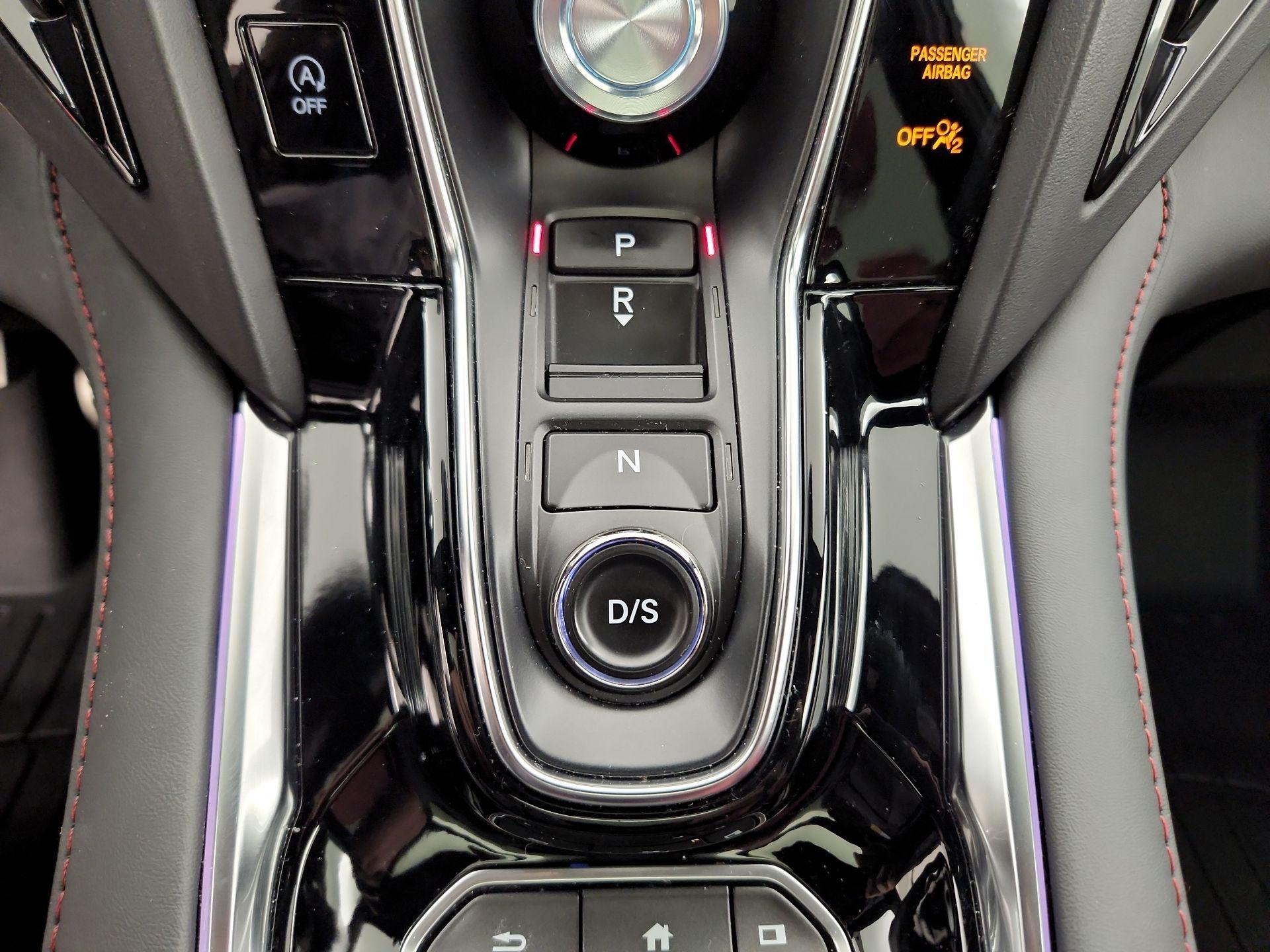 Thumbnail: 2022 Acura RDX - 18