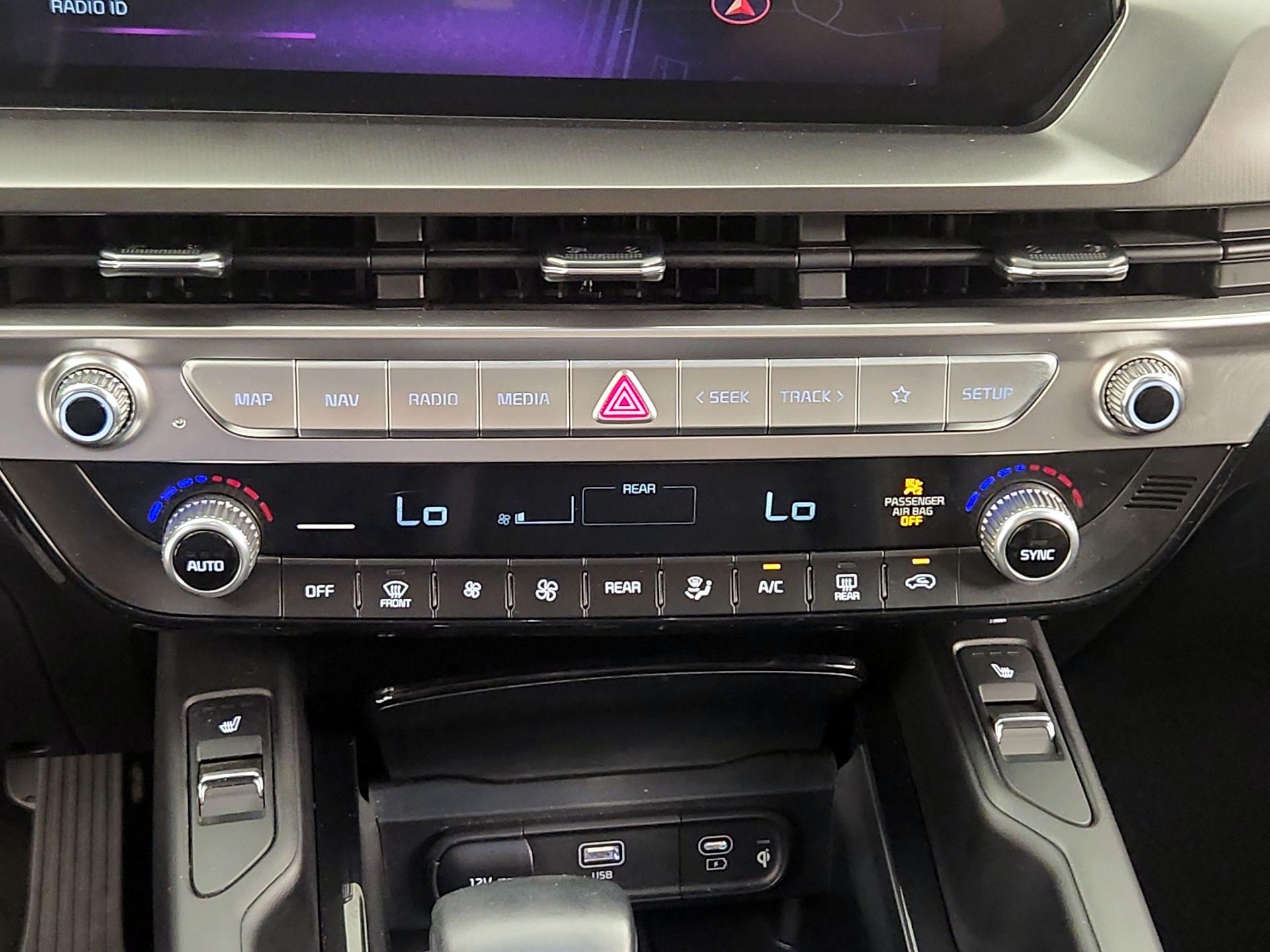 Thumbnail: 2025 Kia Telluride - 17