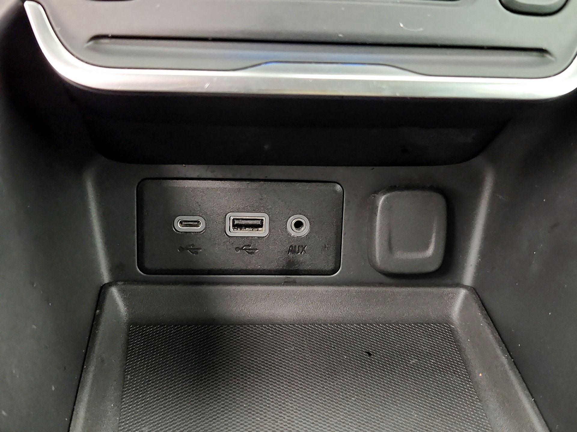 Thumbnail: 2020 GMC Terrain - 18