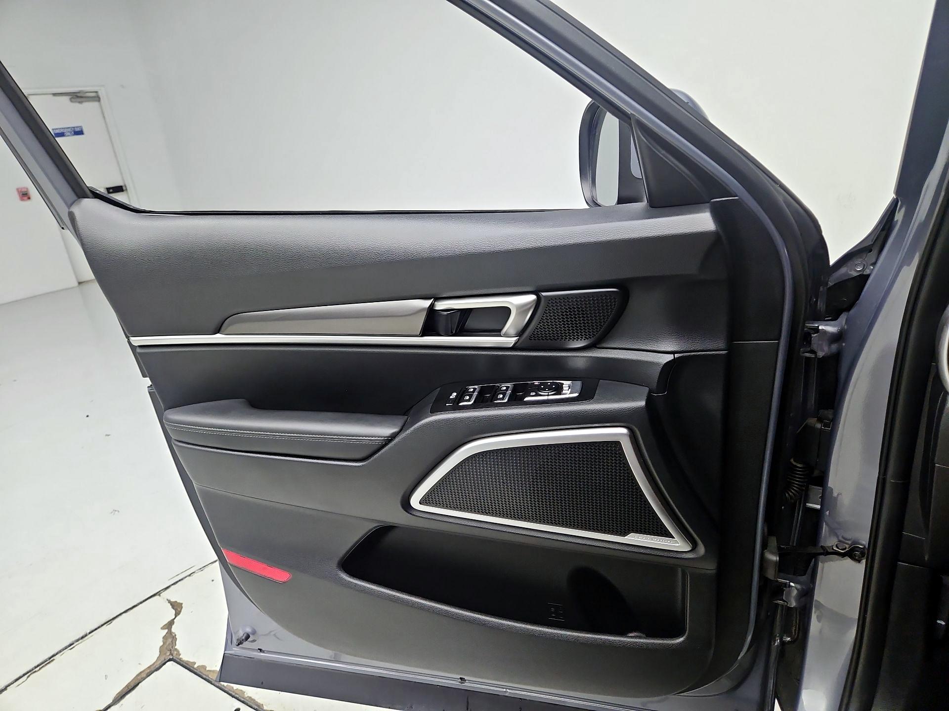 Thumbnail: 2025 Kia Telluride - 12