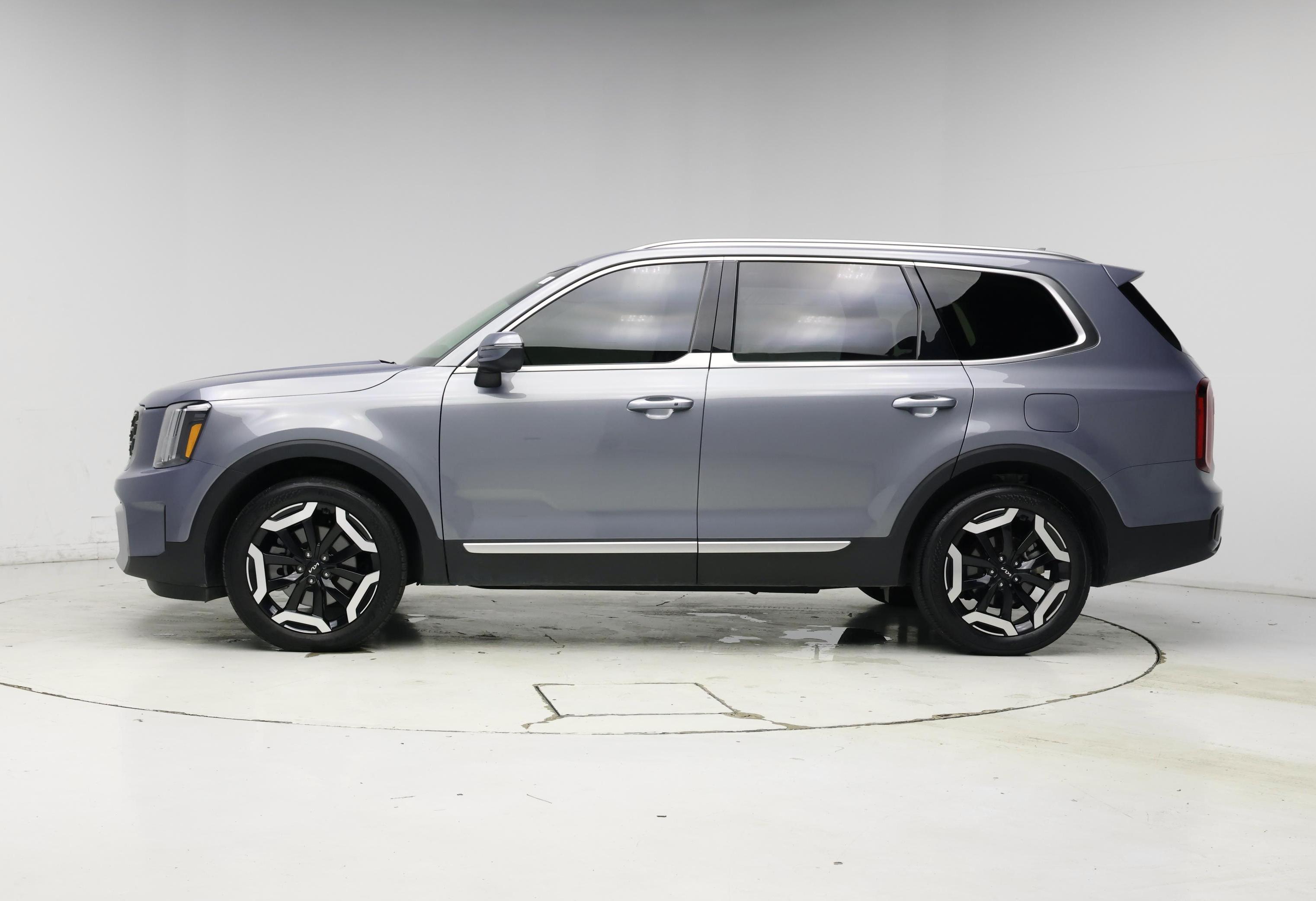 Thumbnail: 2025 Kia Telluride - 3