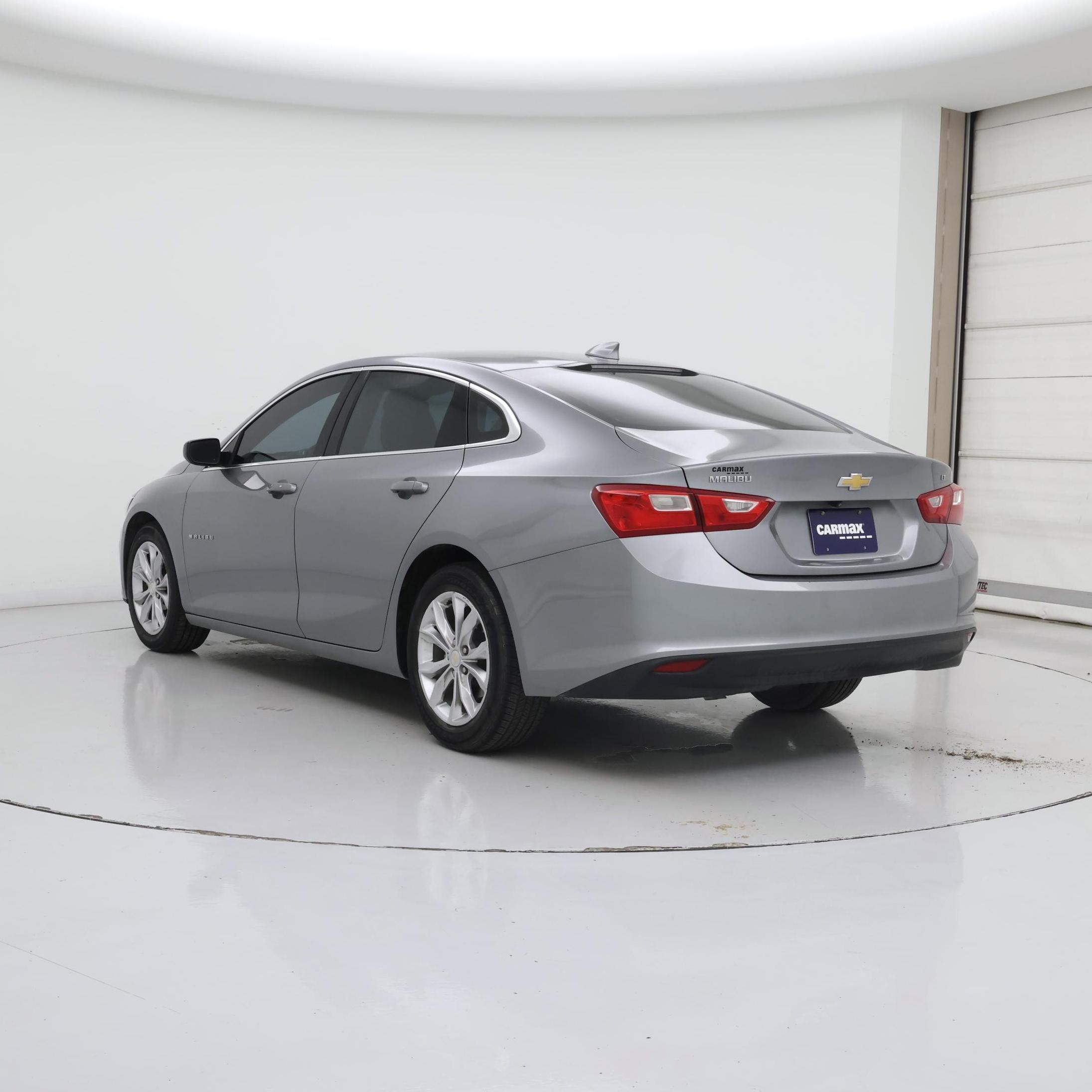 Thumbnail: 2023 Chevrolet Malibu - 2