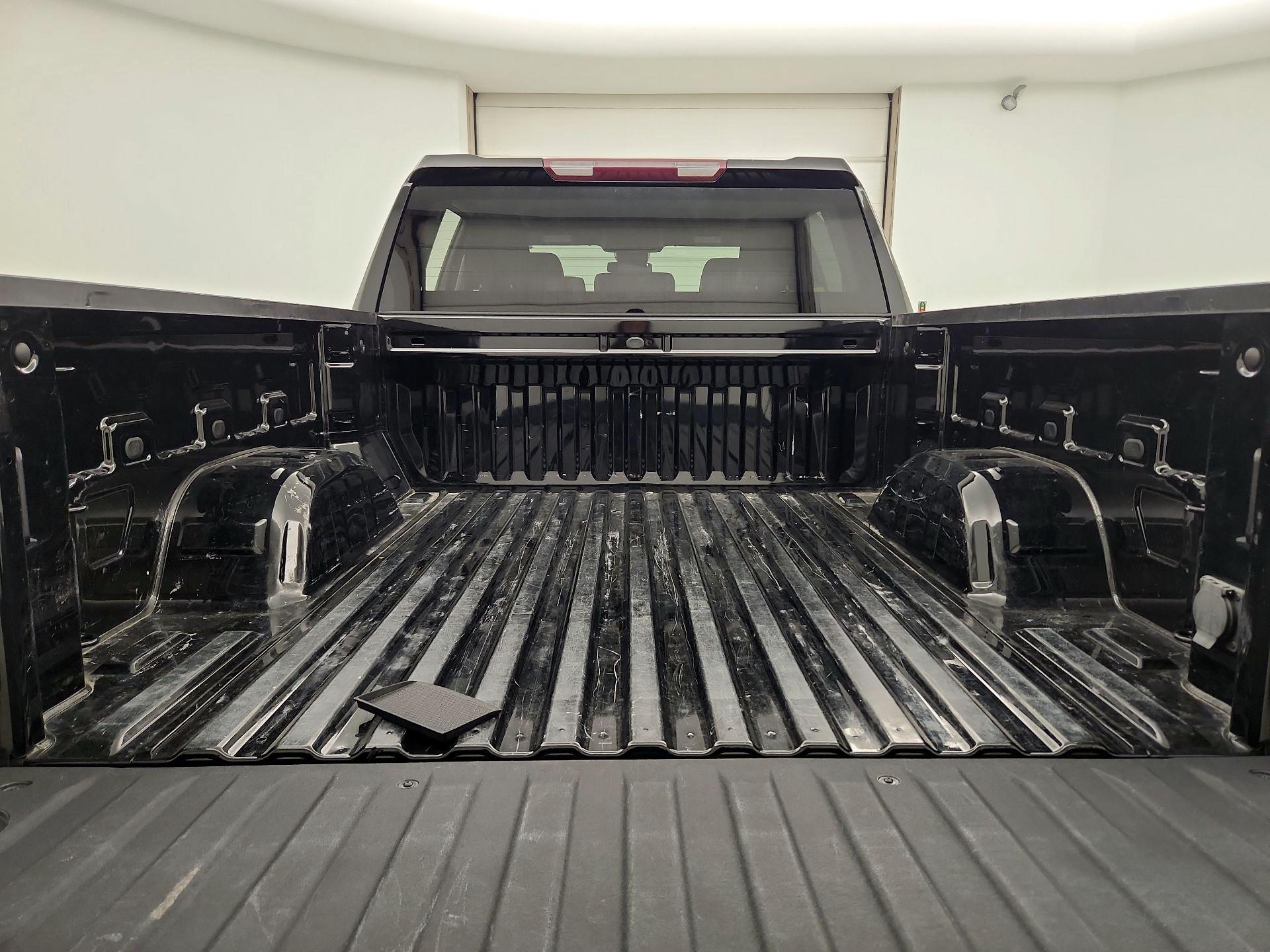 Thumbnail: 2022 Chevrolet Silverado 1500 - 20