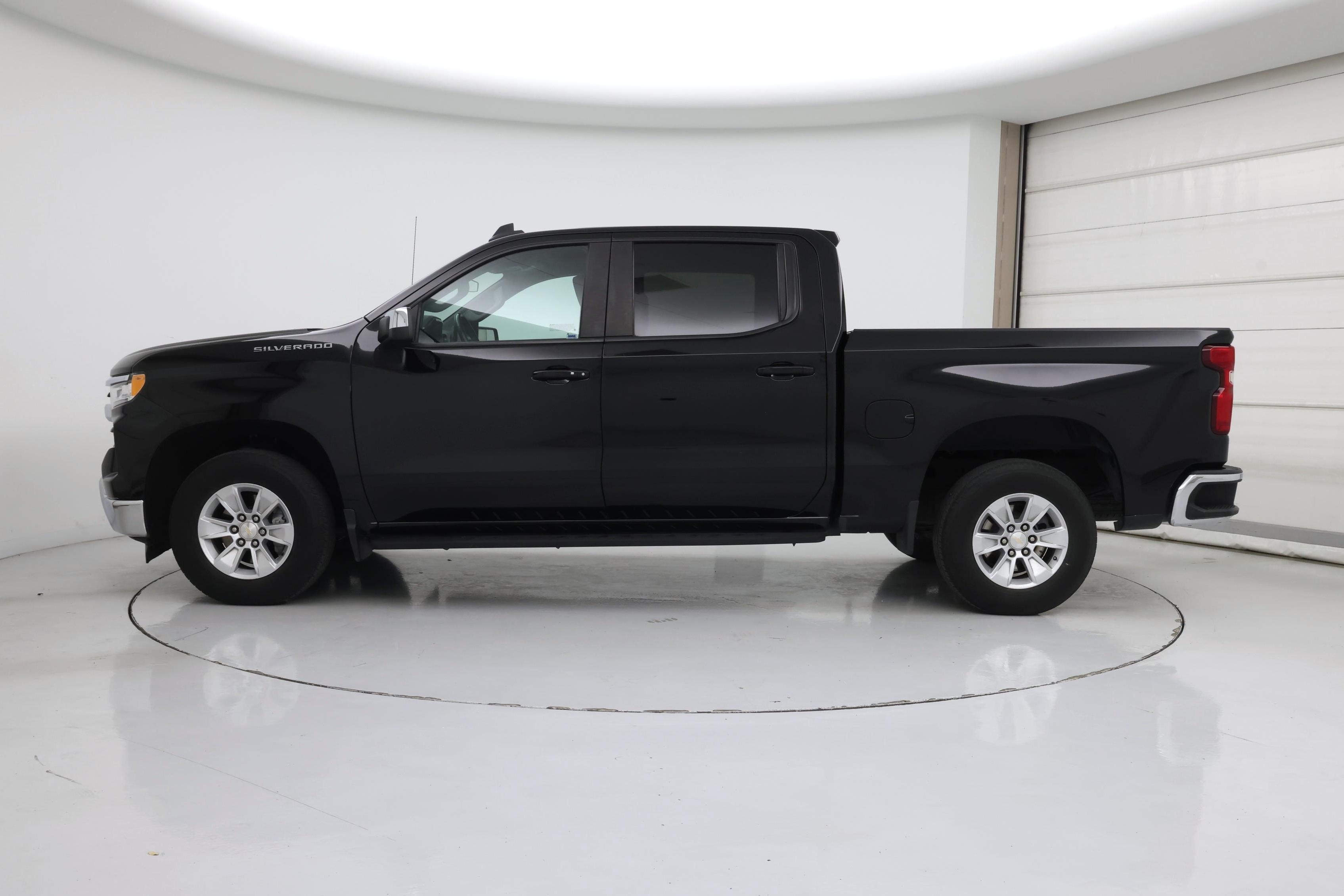 Thumbnail: 2022 Chevrolet Silverado 1500 - 3
