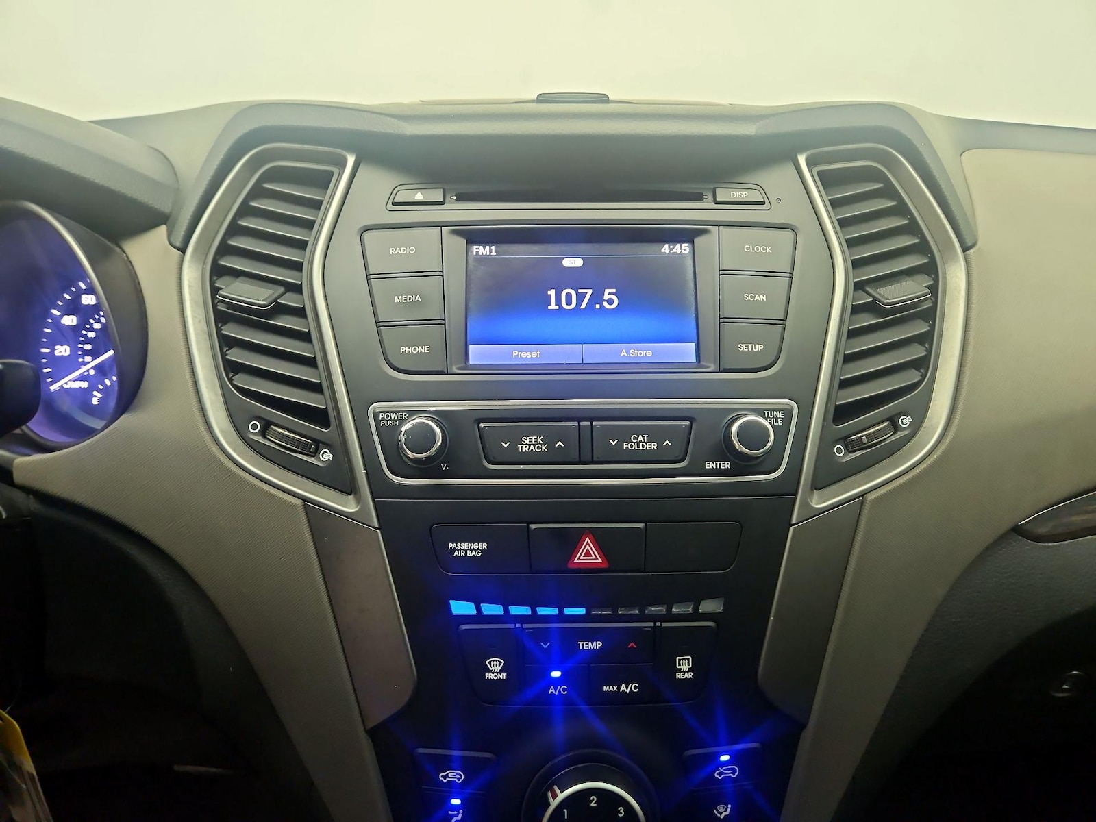 2017 Hyundai Santa Fe Sport - Photo 16