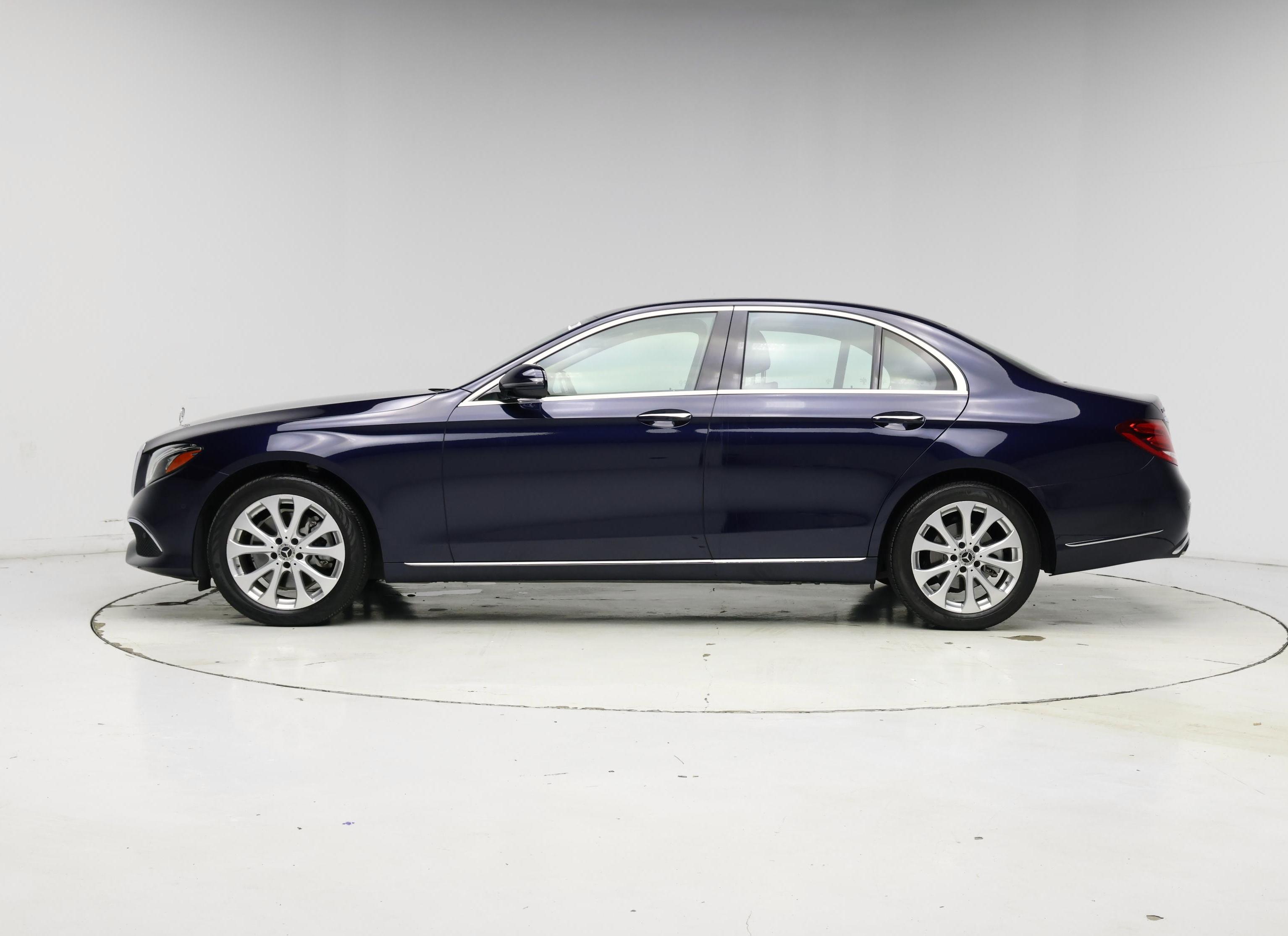 Thumbnail: 2018 Mercedes-Benz E-Class - 3