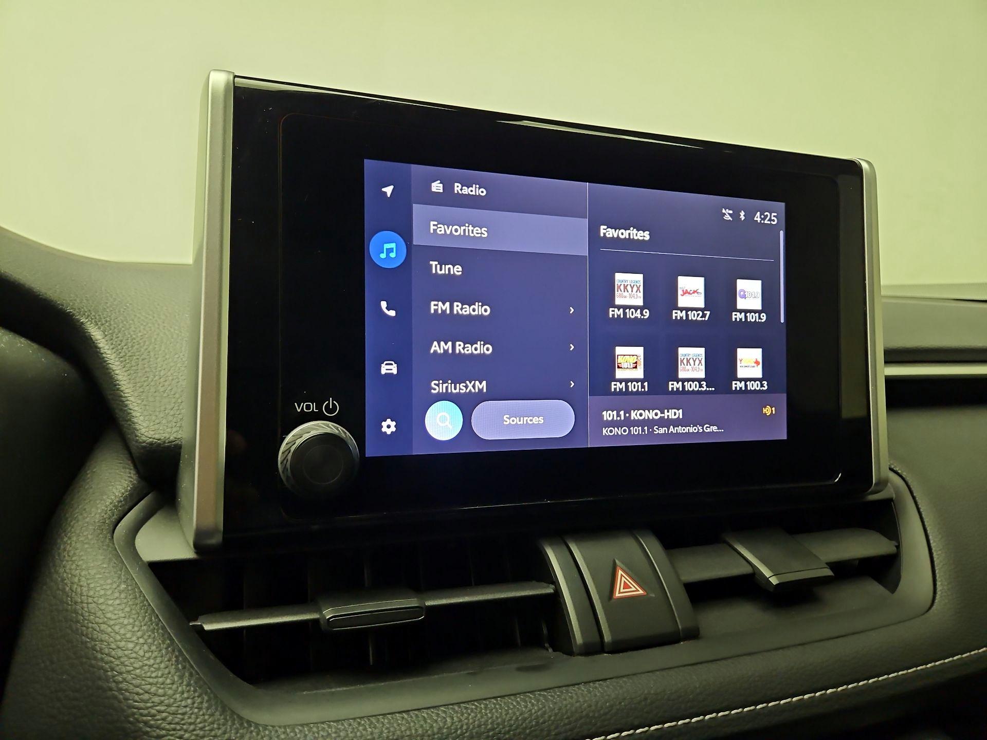 Thumbnail: 2024 Toyota RAV4 - 15