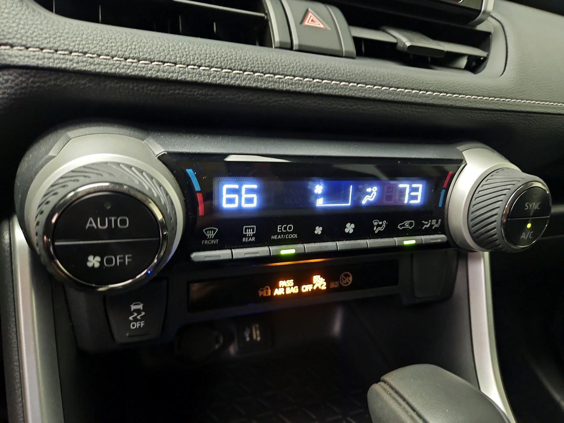 Thumbnail: 2024 Toyota RAV4 - 16