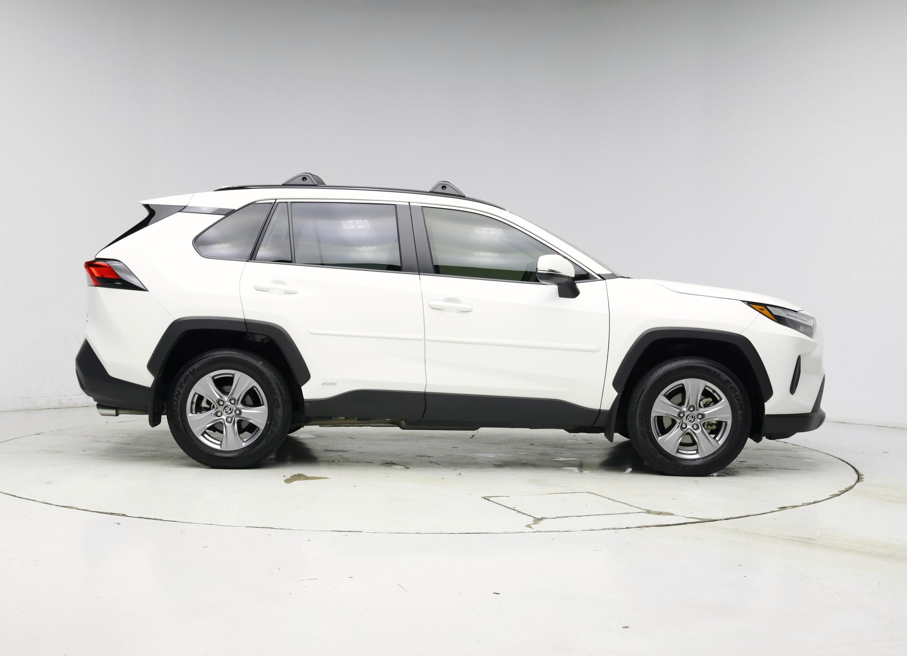 Thumbnail: 2024 Toyota RAV4 - 7