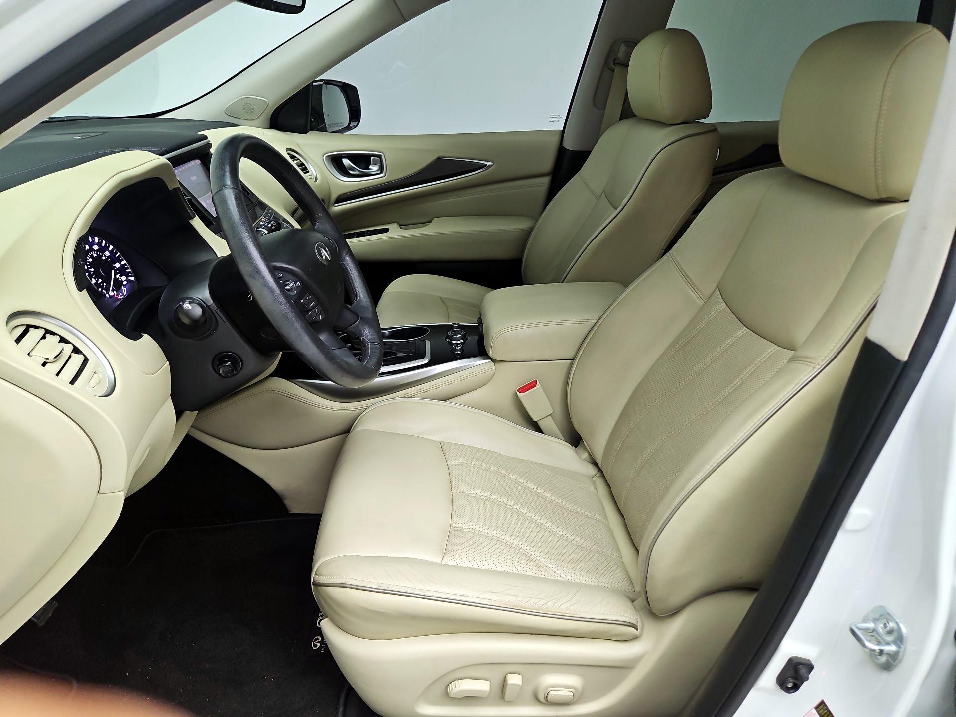 Thumbnail: 2017 INFINITI QX60 - 11