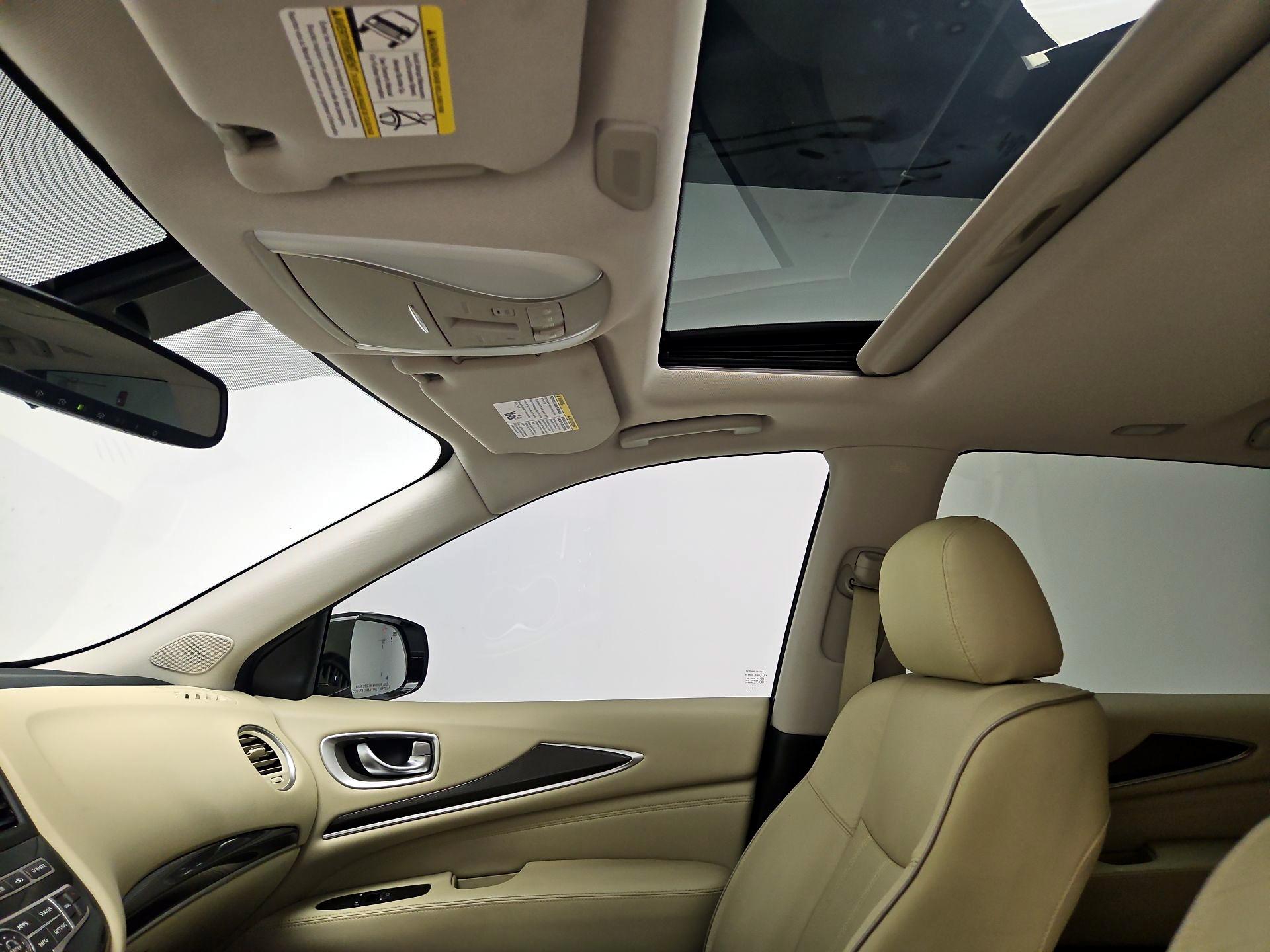 Thumbnail: 2017 INFINITI QX60 - 20