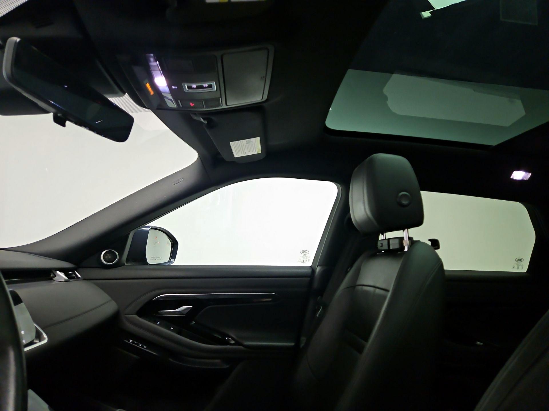 Thumbnail: 2020 Land Rover Range Rover Evoque - 20