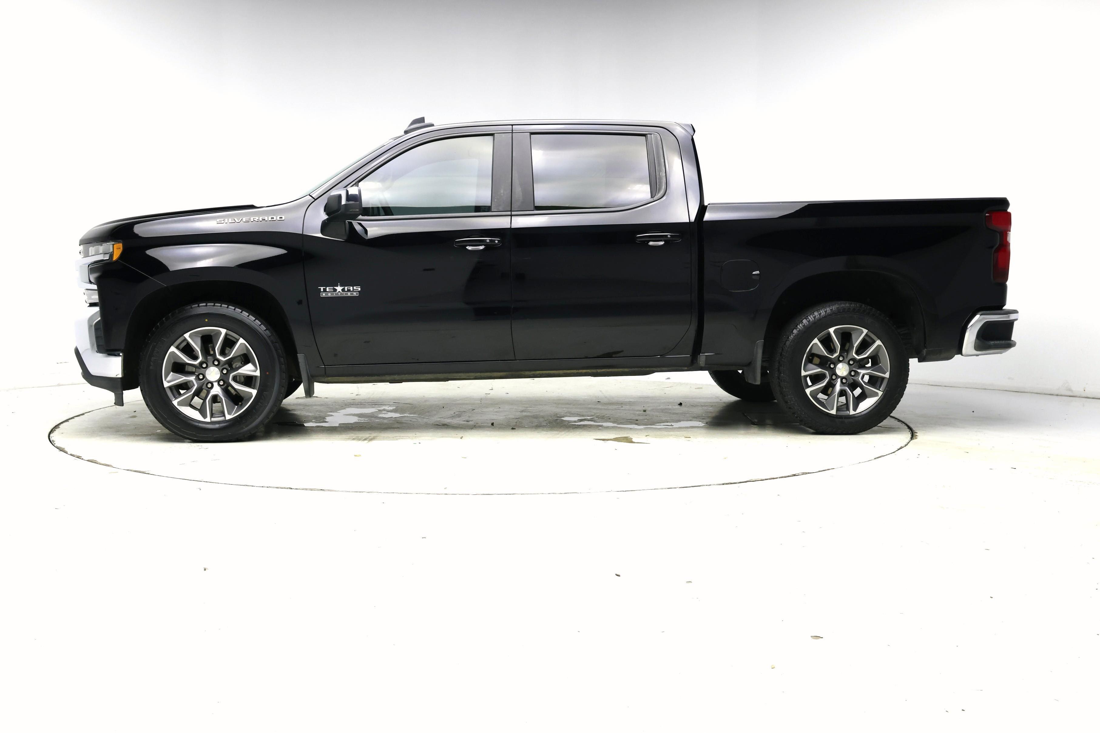 Thumbnail: 2019 Chevrolet Silverado 1500 - 3