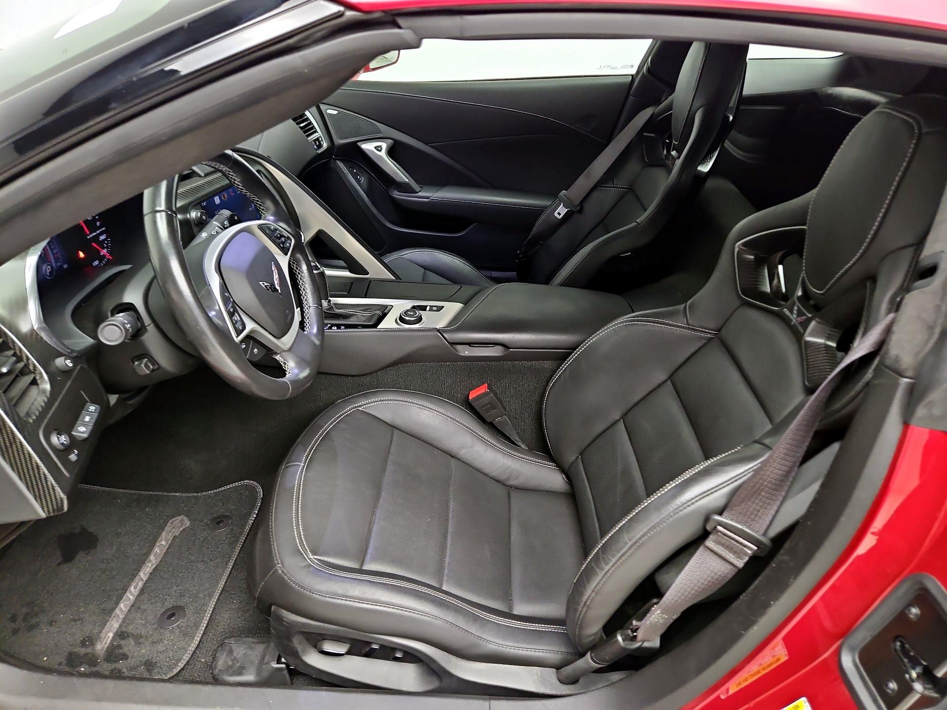 Thumbnail: 2015 Chevrolet Corvette - 11